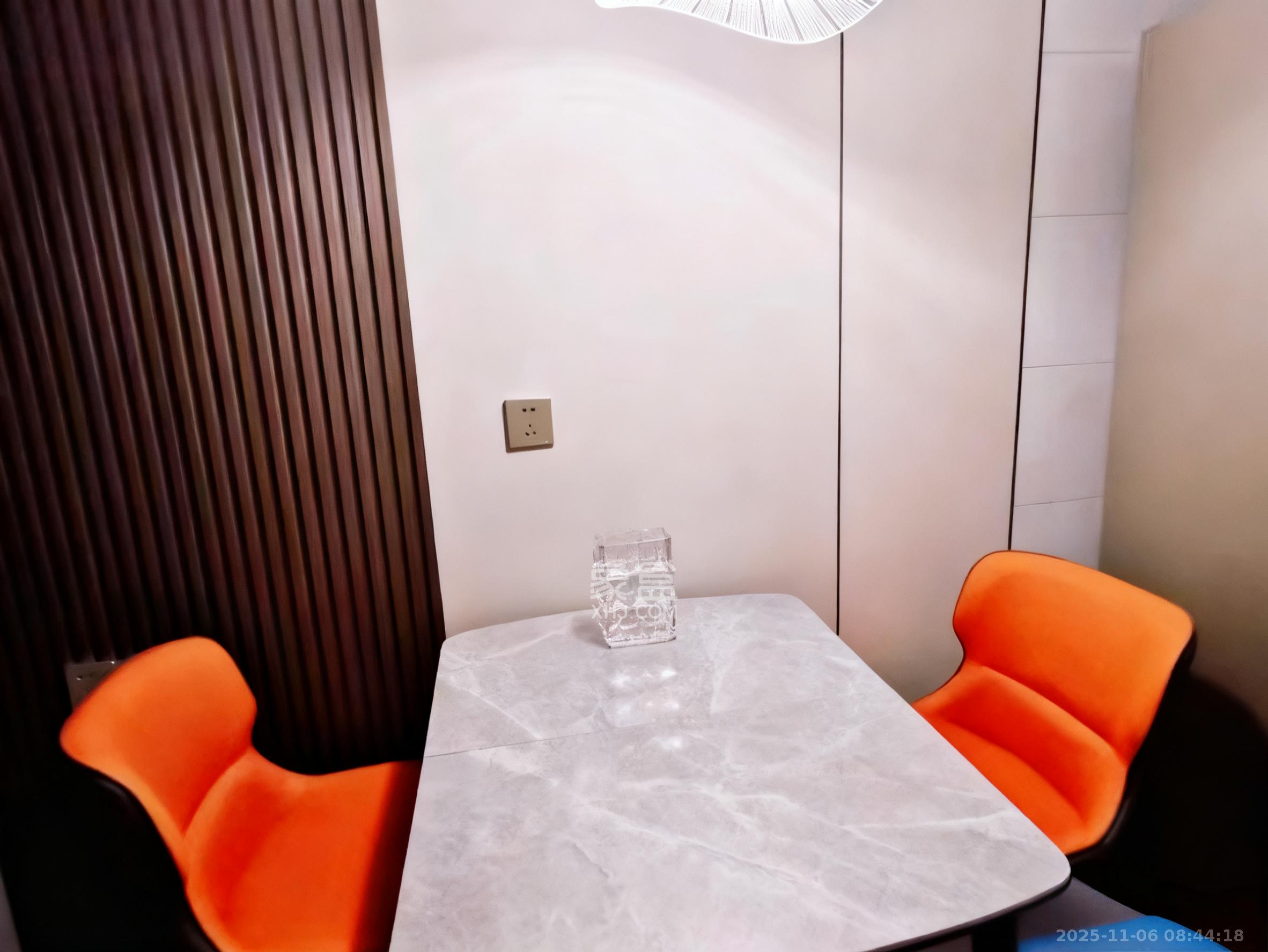 万科金色麦田 2室1厅1卫 2100.0元/月 万科金色麦田 2室1厅1卫 2100.0元/月室内图