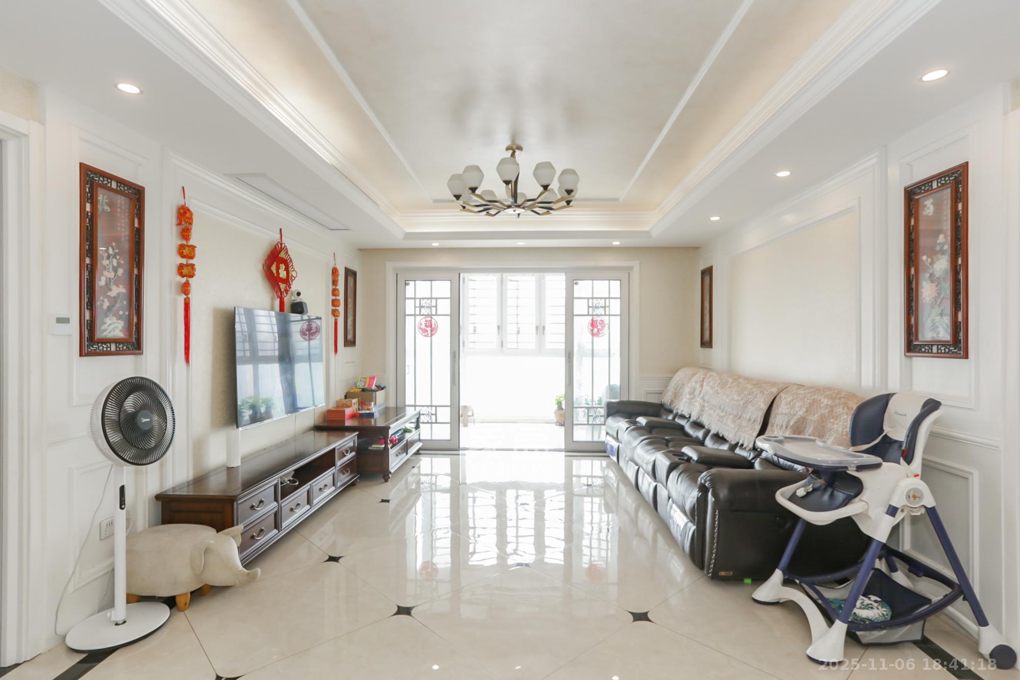 钰龙天下一期  4室2厅2卫    328.0万