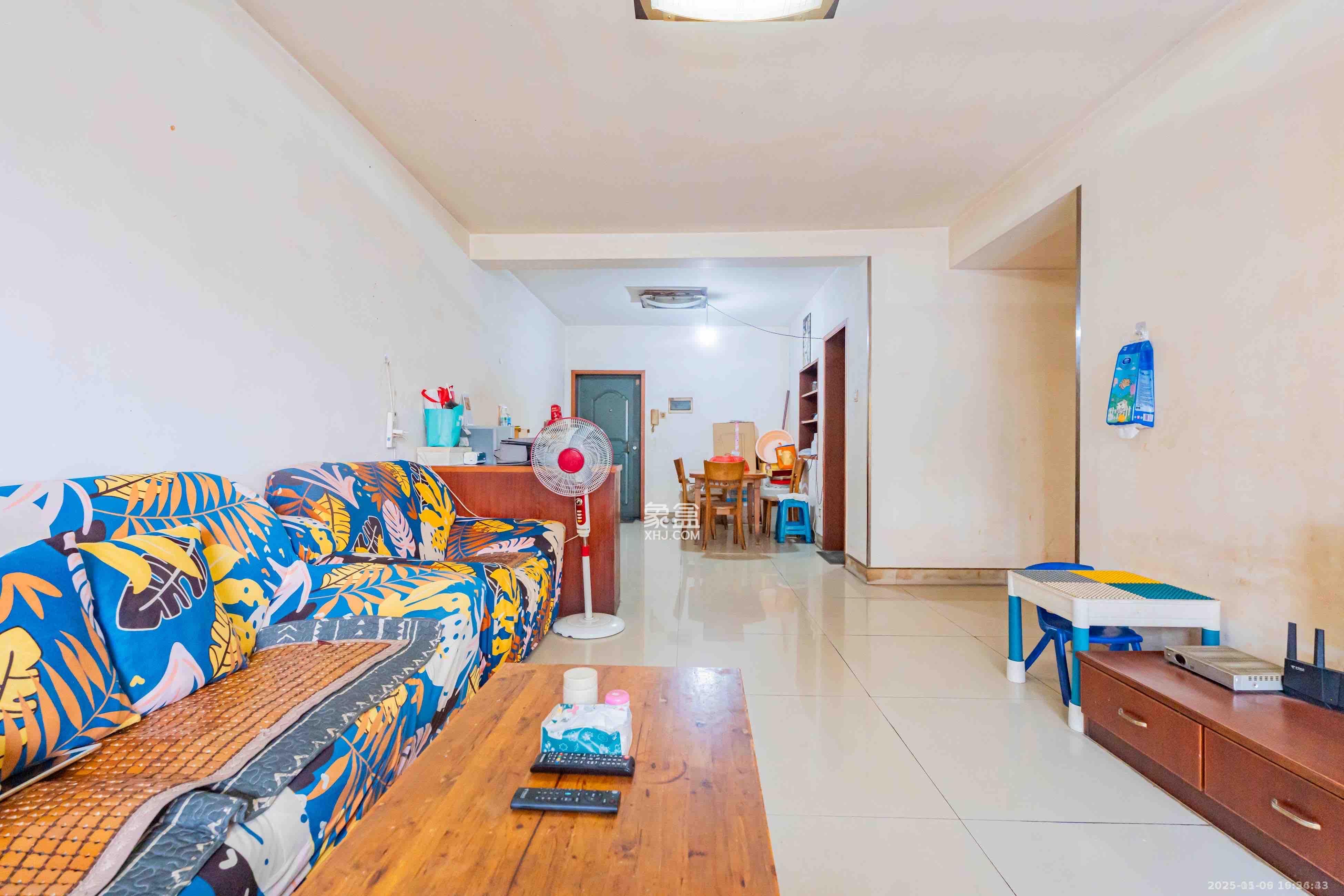 德雅苑  2室2厅1卫    1600.0元/月