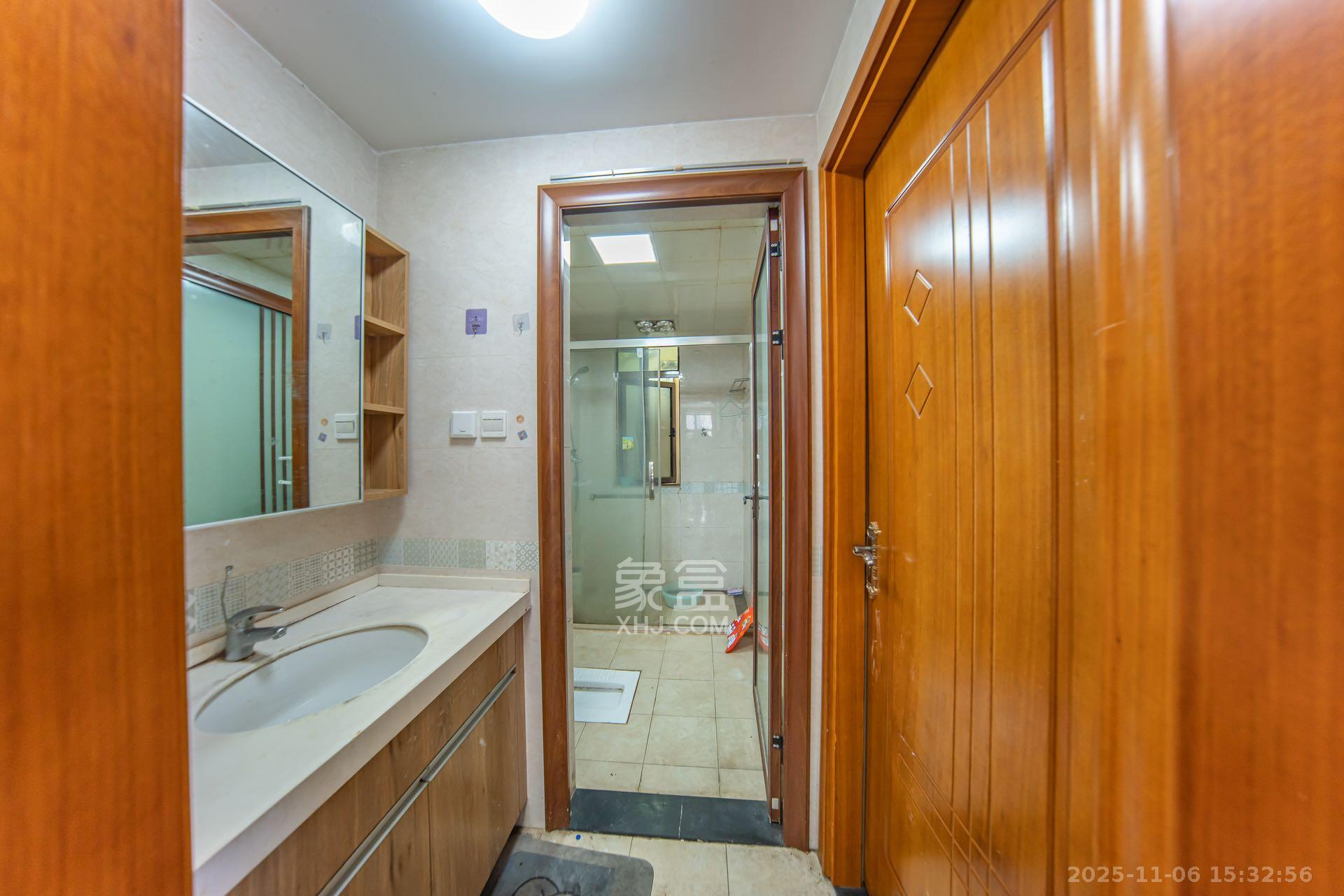 江山帝景哈佛  3室2厅1卫    1550.0元/月室内图