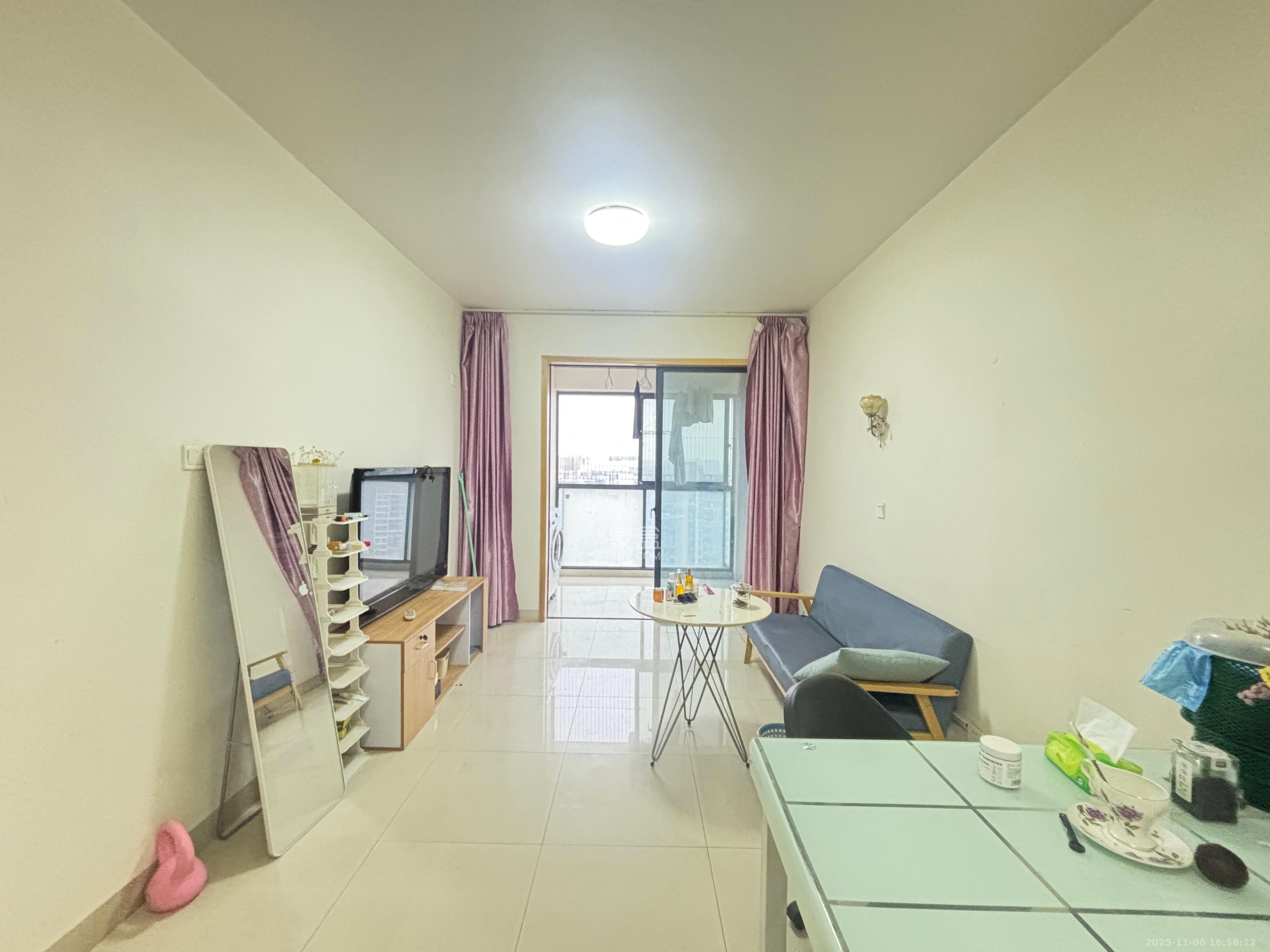 融科东南海  1室1厅1卫    2000.0元/月