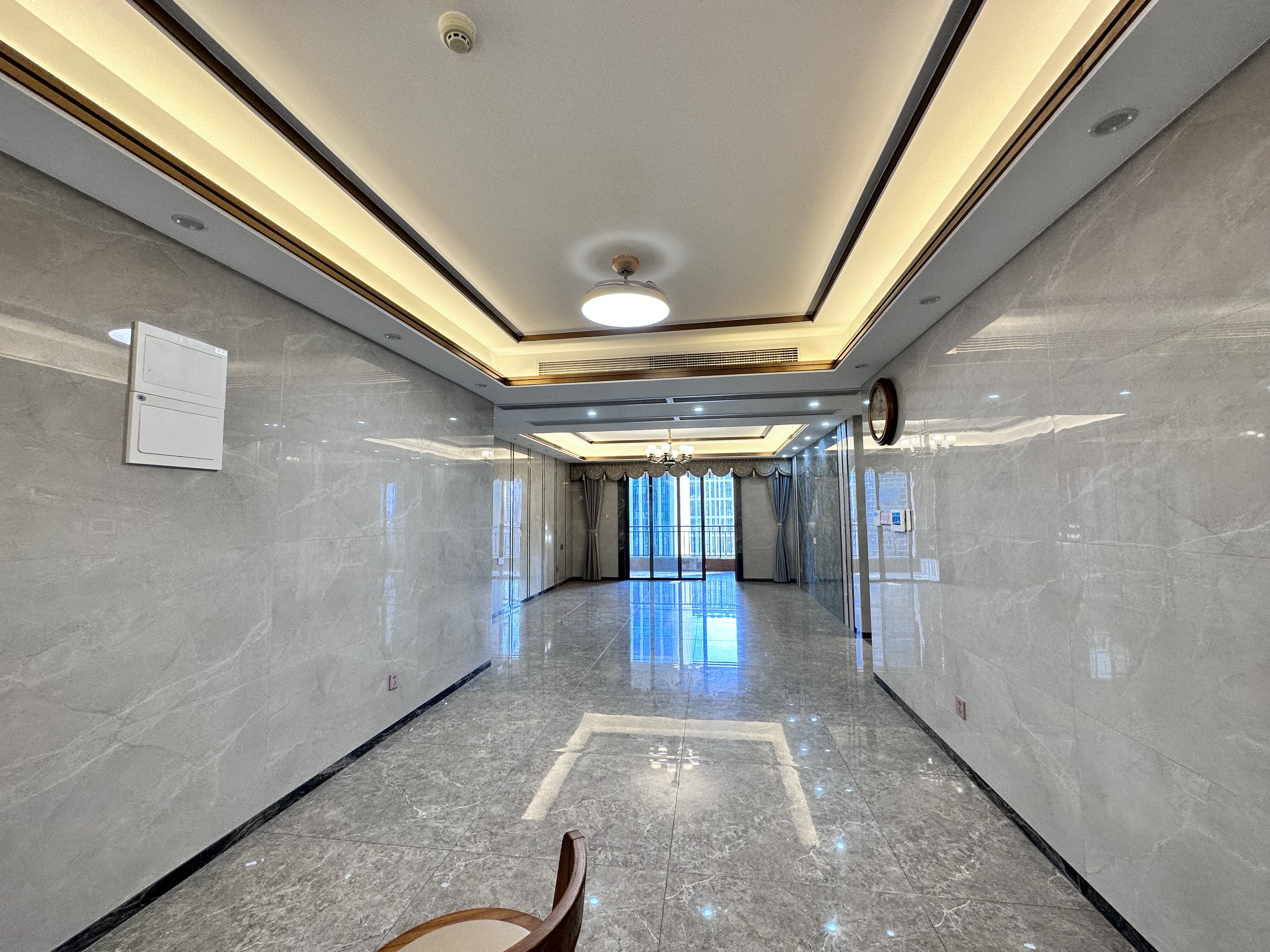 海航豪庭北苑 5室2厅3卫 10000.0元/月 海航豪庭北苑 5室2厅3卫 10000.0元/月室内图