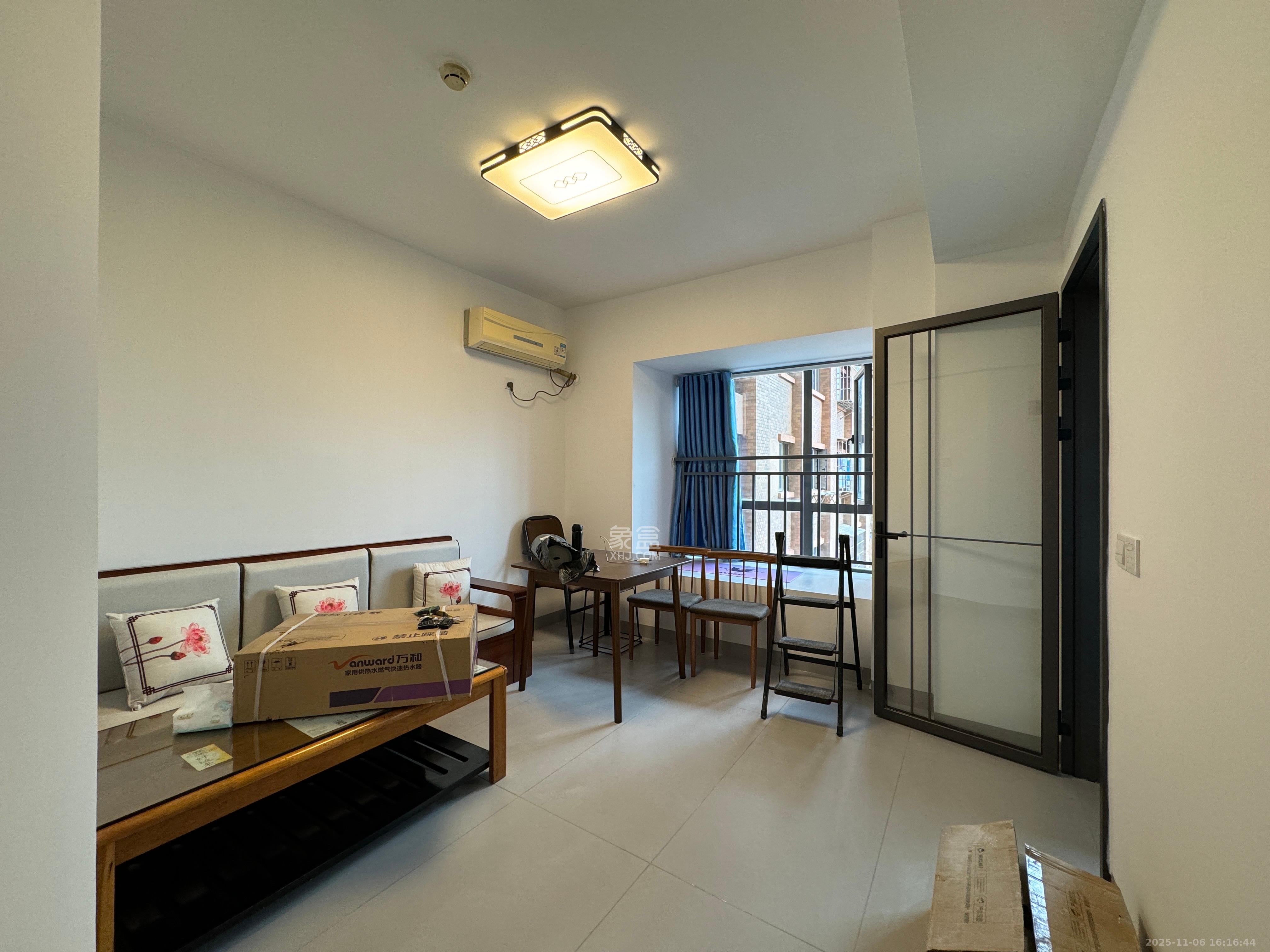 上海城小区 1室0厅0卫 1600.0元/月 上海城小区 1室0厅0卫 1600.0元/月室内图