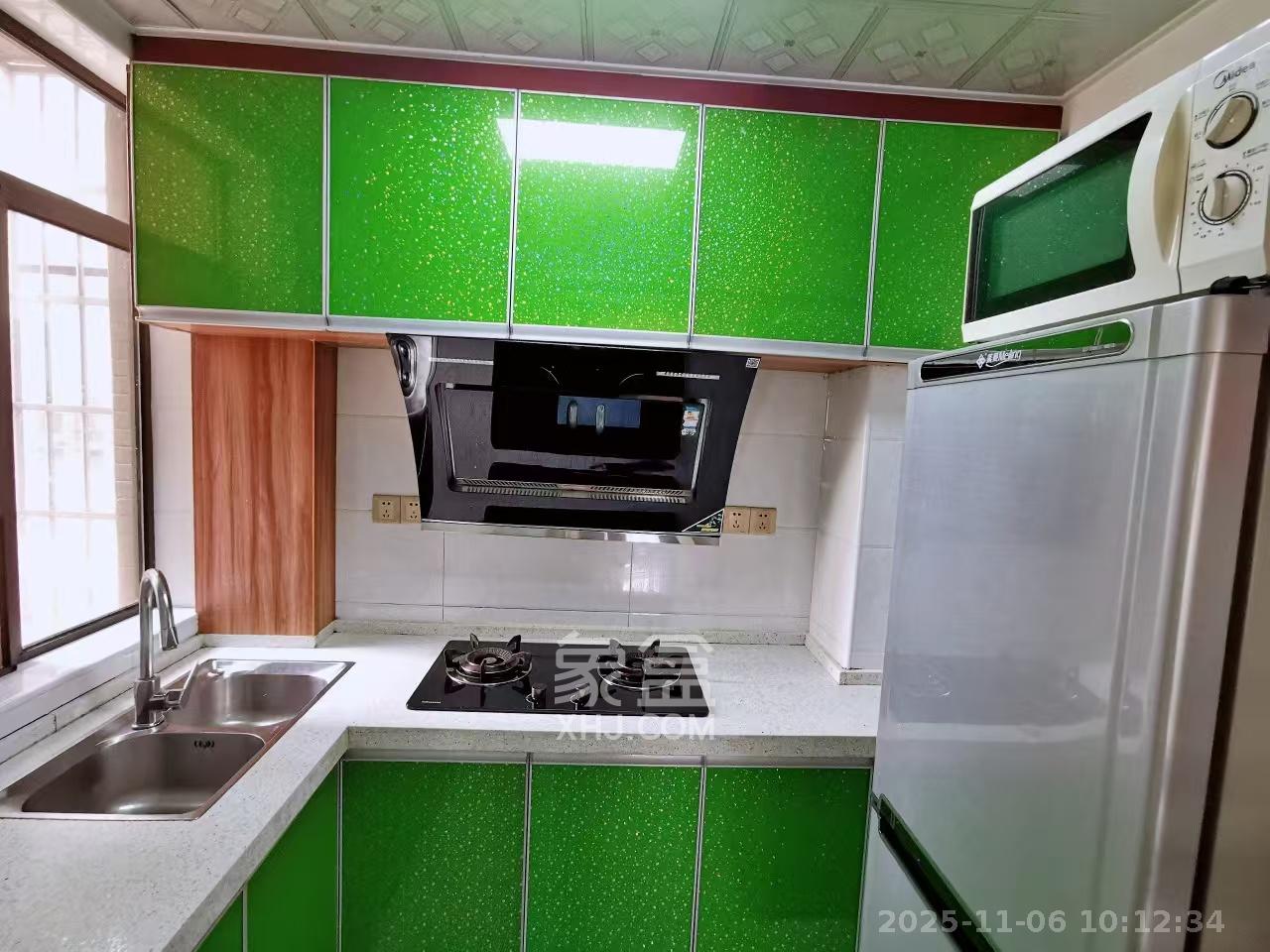 长城水郡 2室2厅1卫 1800.0元/月 长城水郡 2室2厅1卫 1800.0元/月室内图