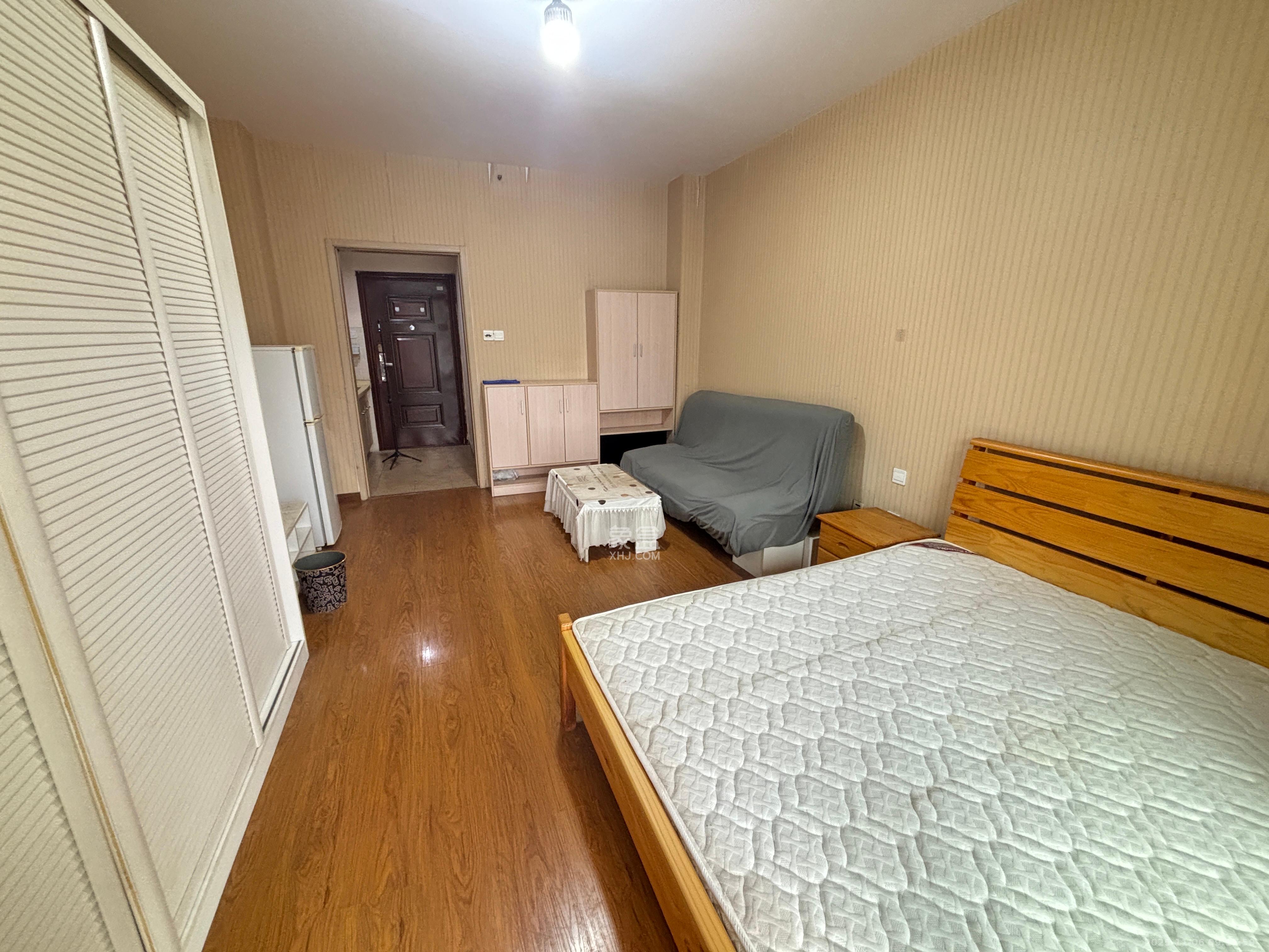 花漾年华(桂花园) 1室1厅1卫 1200.0元/月 花漾年华(桂花园) 1室1厅1卫 1200.0元/月室内图