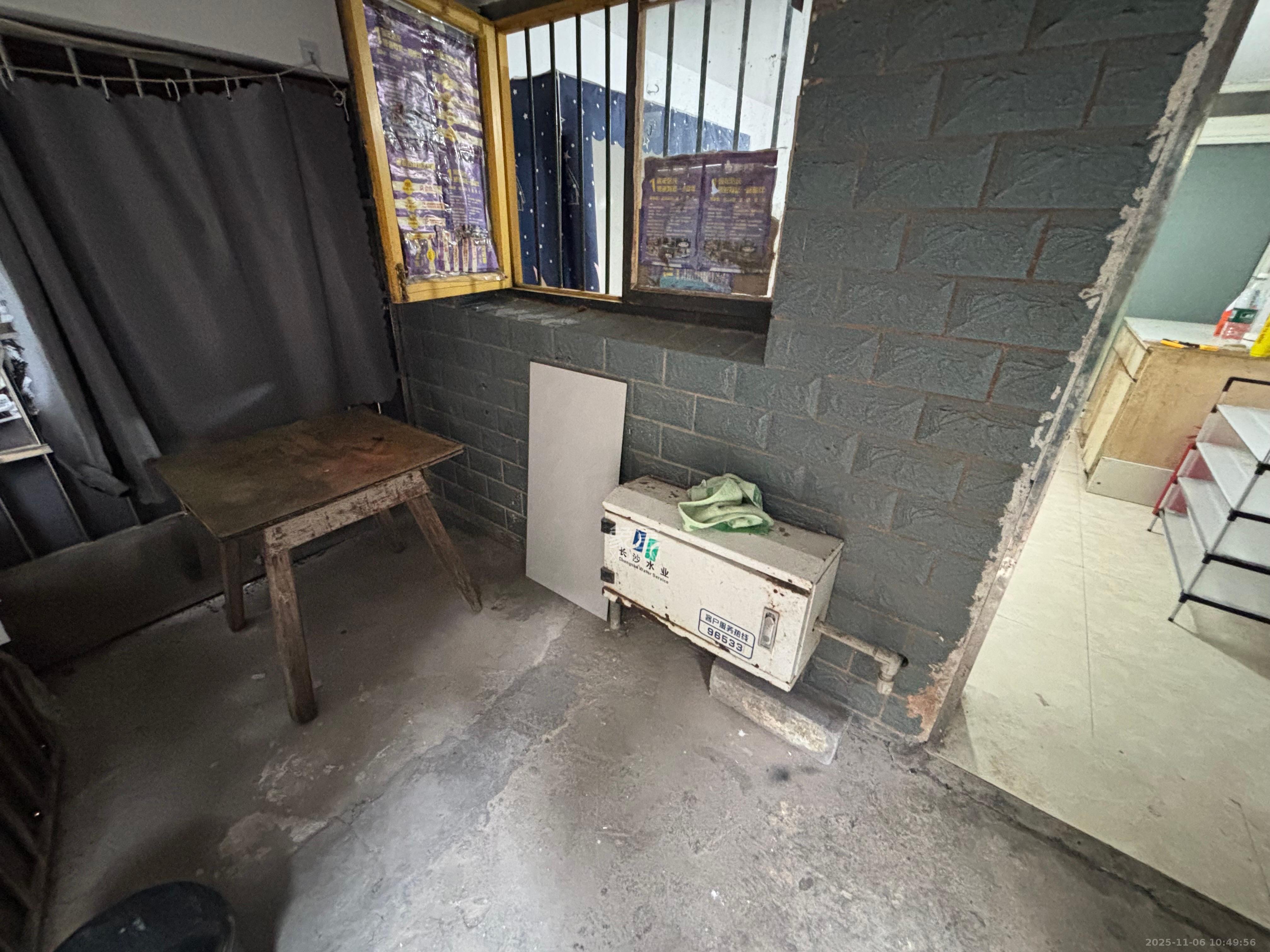 德润园  1室0厅0卫    800.0元/月室内图