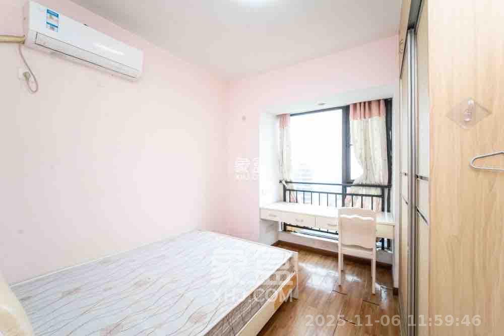 湘域熙岸  4室2厅2卫    3800.0元/月室内图