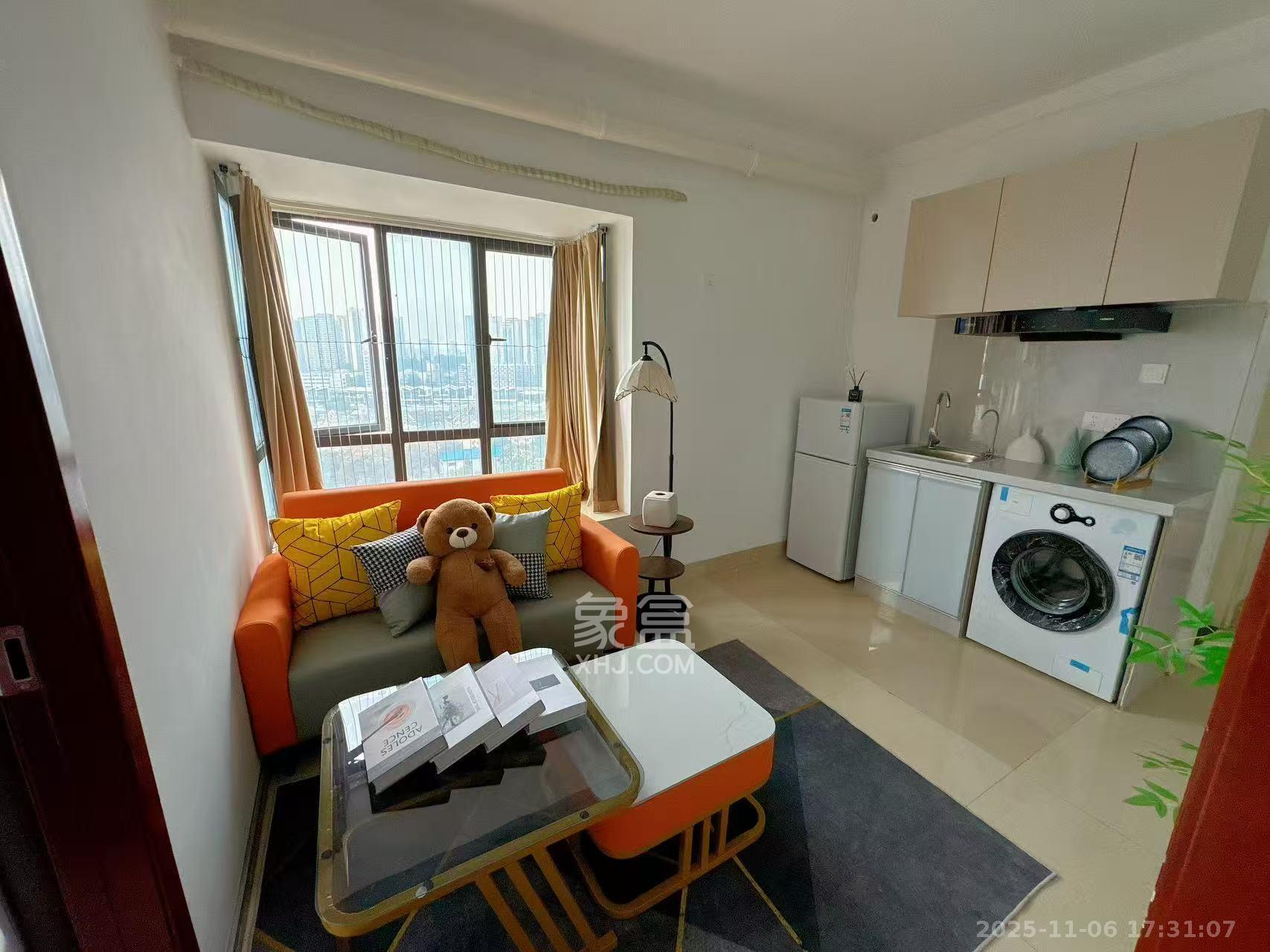 香樟兰亭(朗峰苑) 1室1厅1卫 1970.0元/月 香樟兰亭(朗峰苑) 1室1厅1卫 1970.0元/月室内图