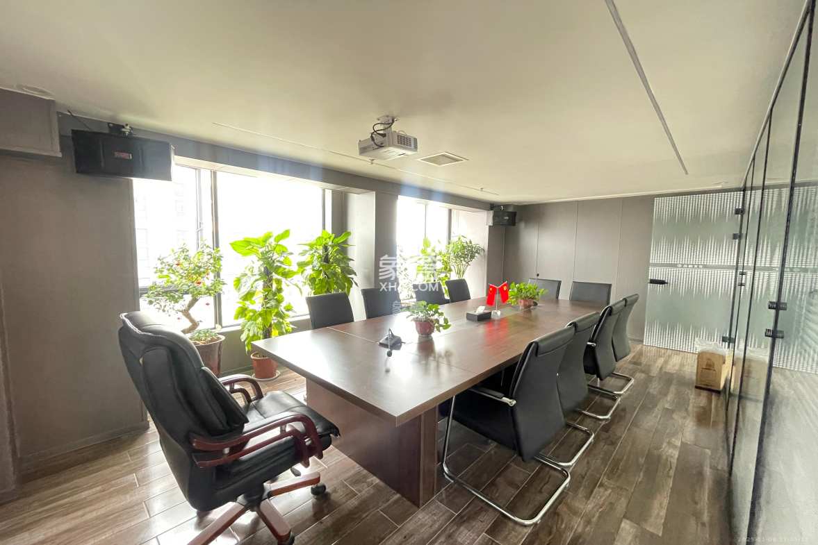 华润翡翠府 1室1厅1卫 11000.0元/月 华润翡翠府 1室1厅1卫 11000.0元/月室内图