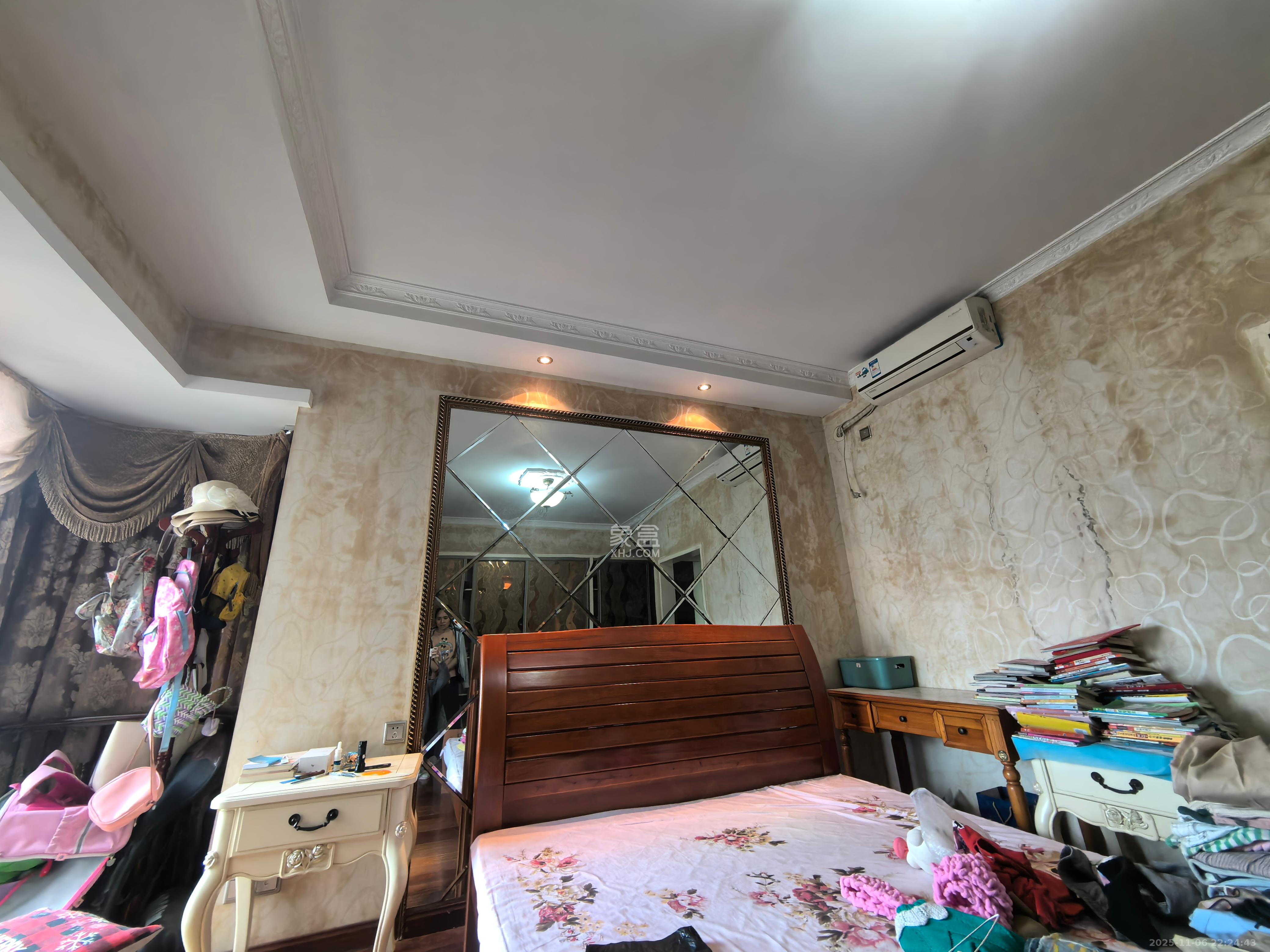 岳麓壹号 4室2厅2卫 3600.0元/月 岳麓壹号 4室2厅2卫 3600.0元/月室内图