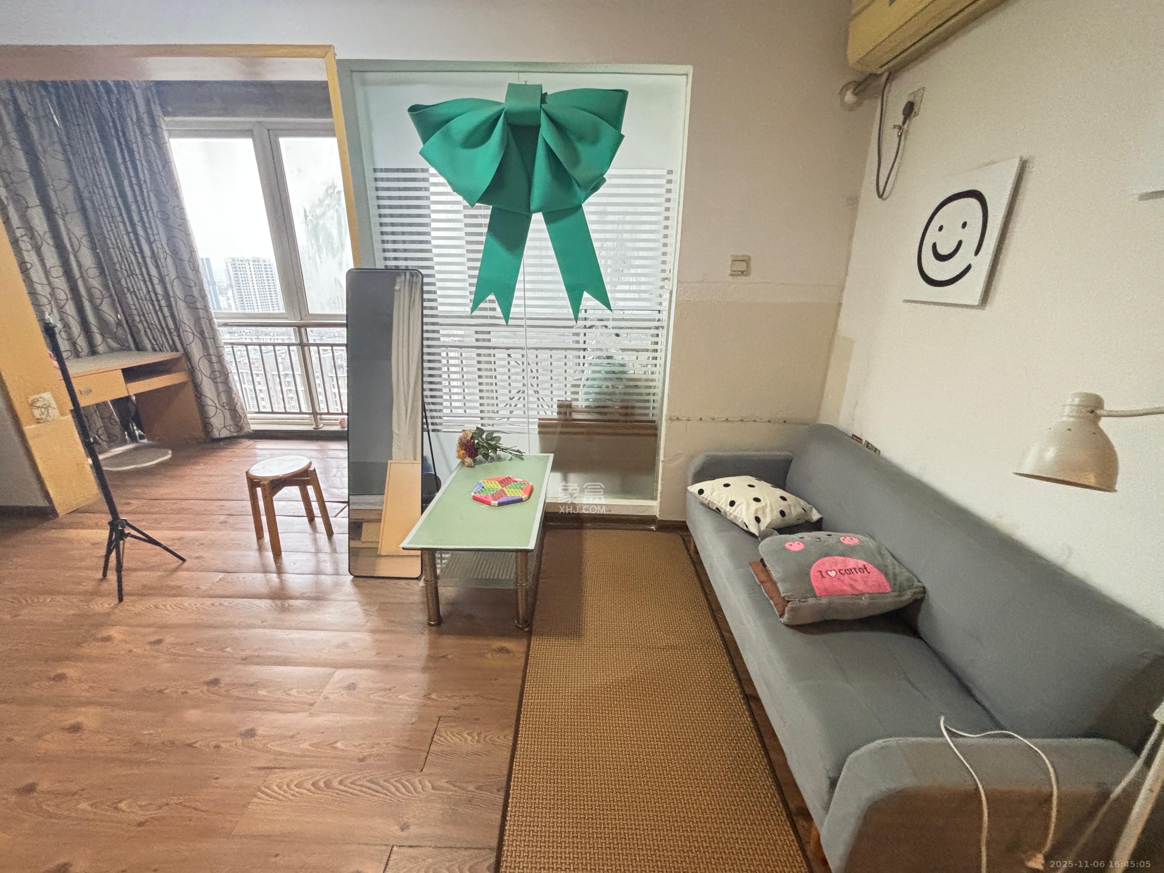 新芙蓉之都 1室1厅1卫 1800.0元/月 新芙蓉之都 1室1厅1卫 1800.0元/月室内图