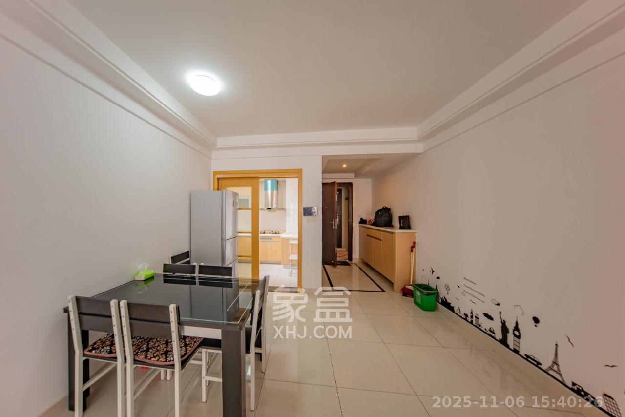 中海国际三期  3室2厅2卫    2100.0元/月室内图