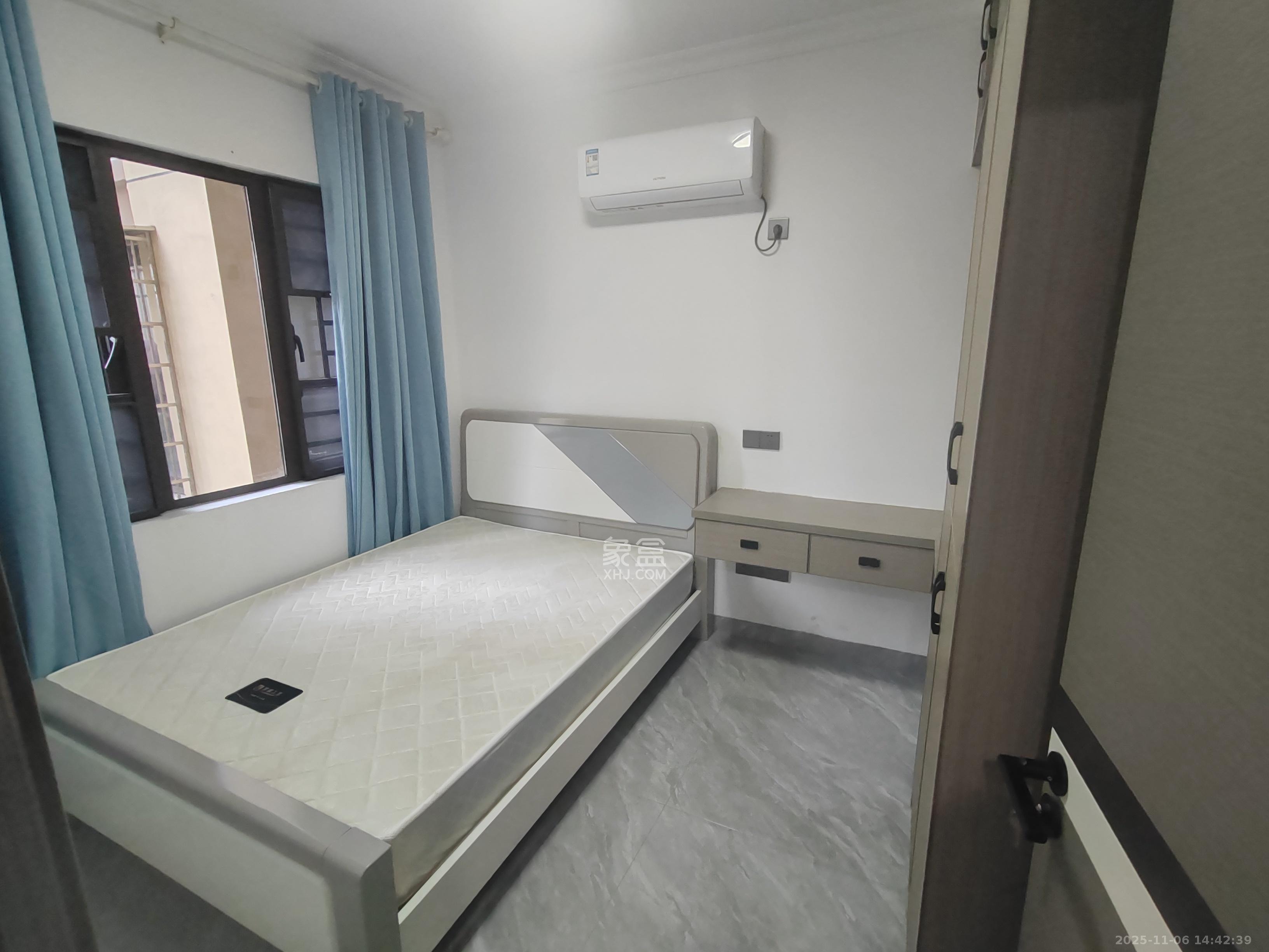 和润园三期  2室2厅1卫    2300.0元/月室内图