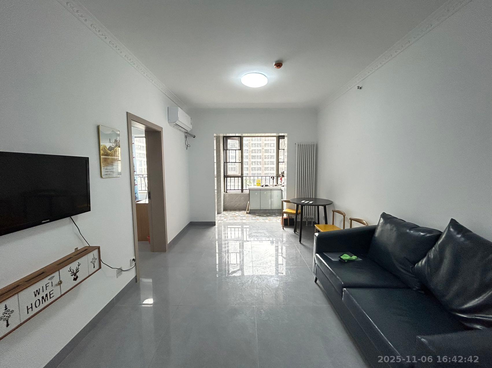 怡海星城 2室2厅1卫 1300.0元/月 怡海星城 2室2厅1卫 1300.0元/月室内图