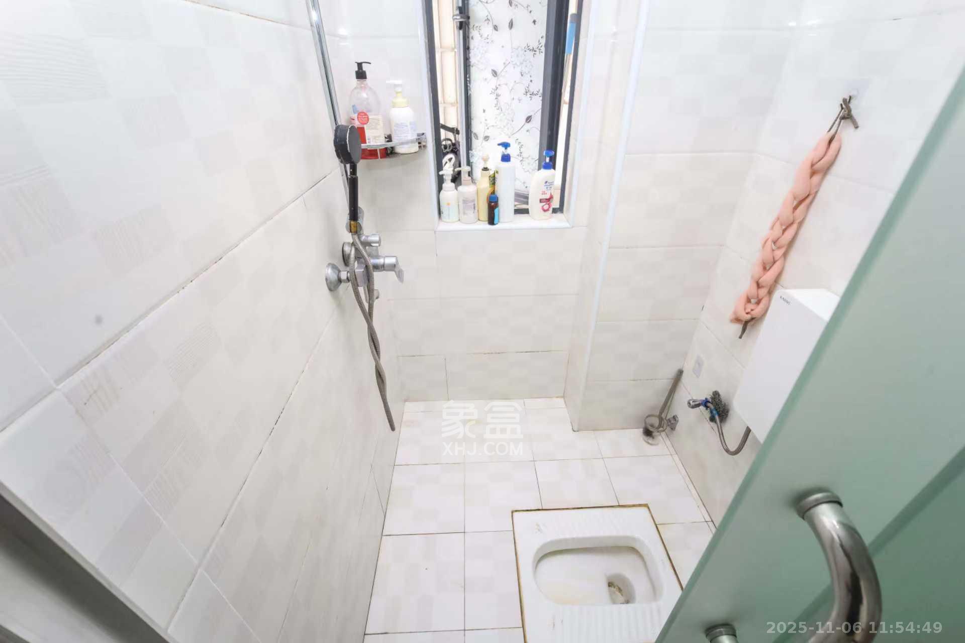 江河东澜湾  3室2厅1卫    2800.0元/月室内图