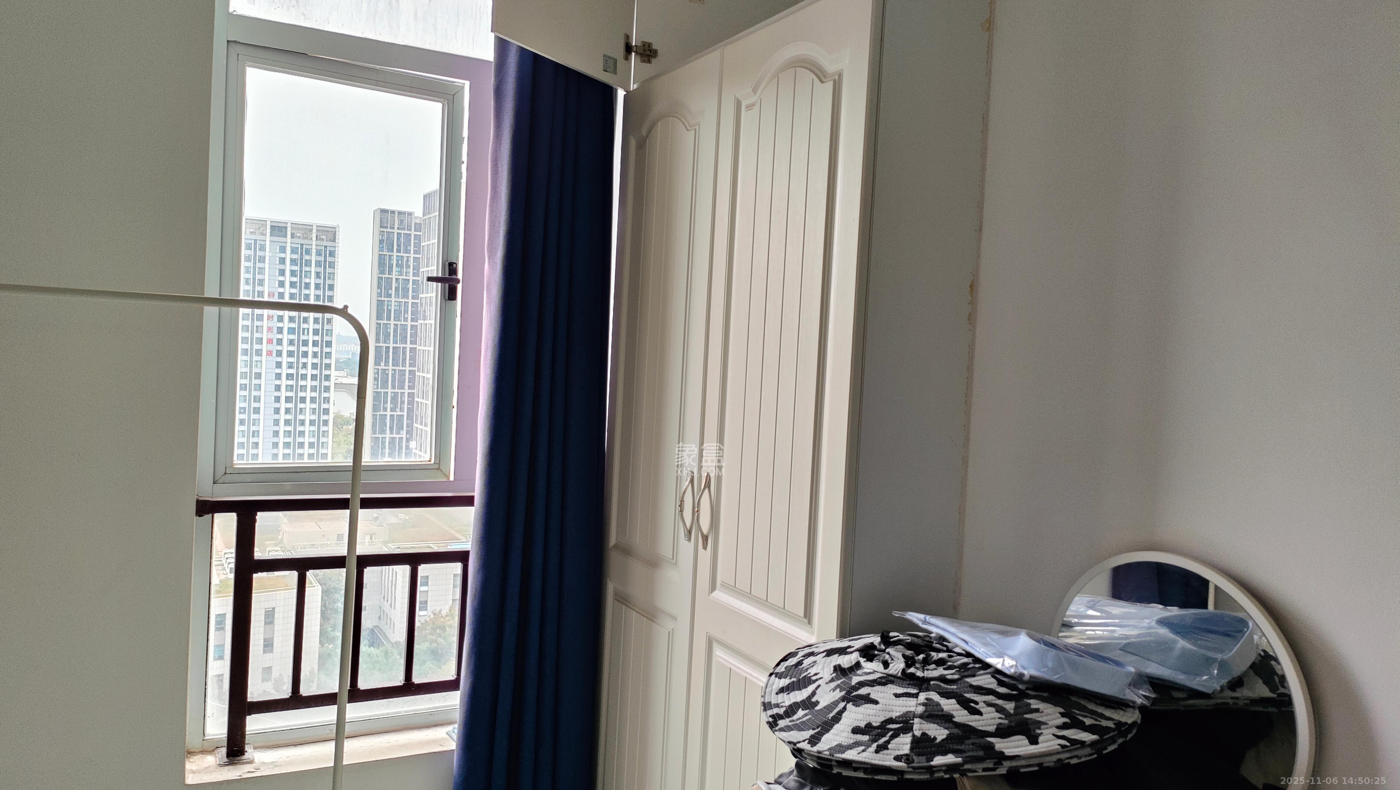 MOMA当代广场 1室1厅1卫 1200.0元/月 MOMA当代广场 1室1厅1卫 1200.0元/月室内图