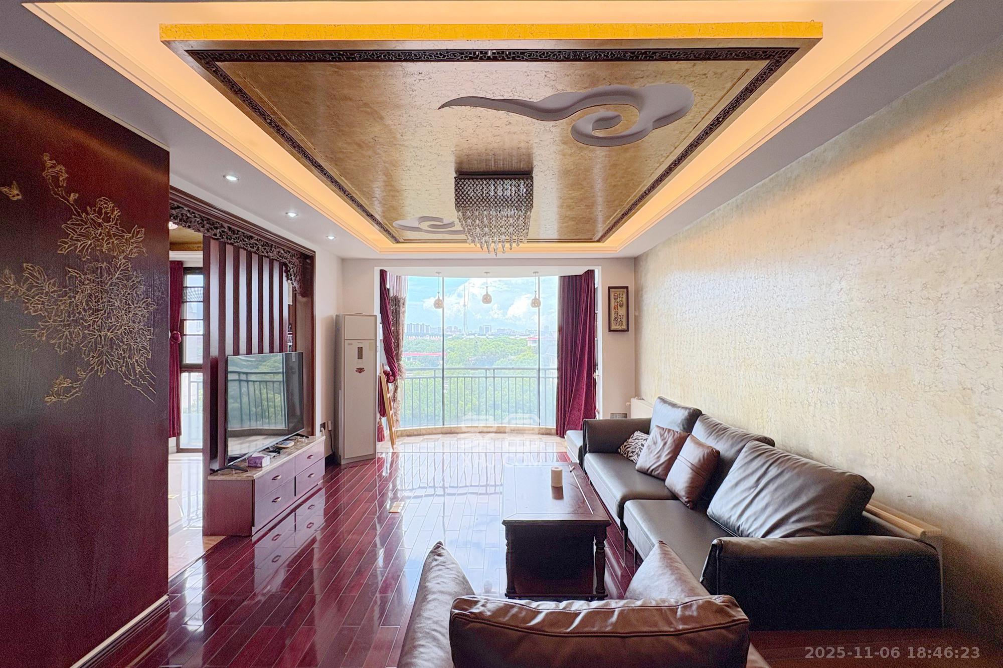 向阳门第  4室2厅2卫    198.0万