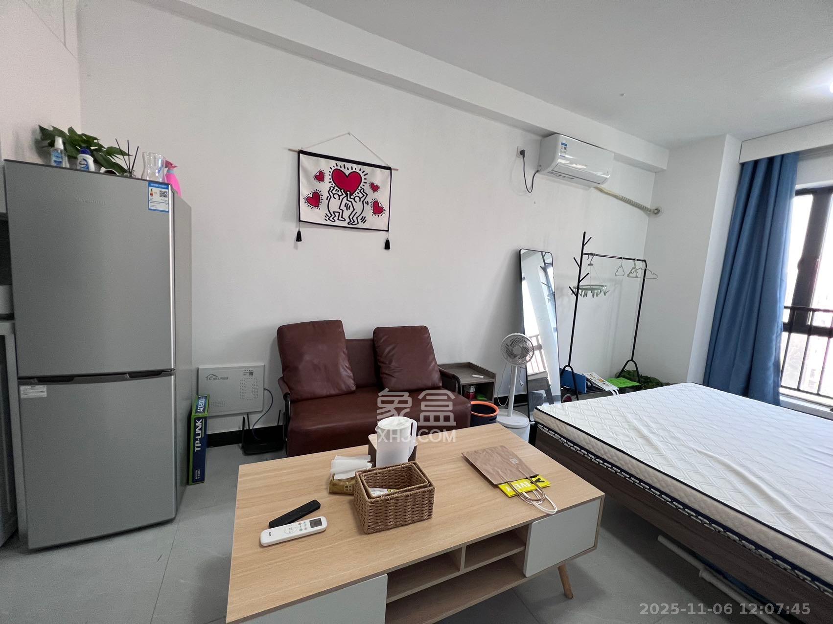 中建芙蓉工社 1室1厅1卫 1200.0元/月 中建芙蓉工社 1室1厅1卫 1200.0元/月室内图