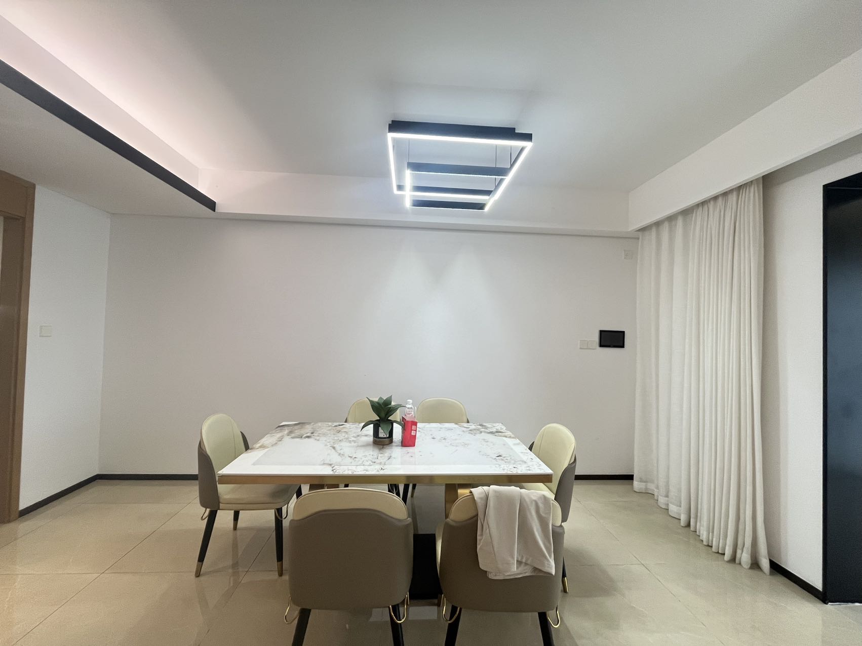 华润中心二期东悦府 4室2厅2卫 12000.0元/月 华润中心二期东悦府 4室2厅2卫 12000.0元/月室内图