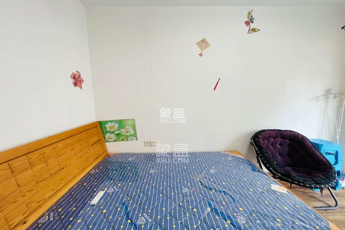 锦湘国际星城二期(锦雅苑) 3室2厅1卫 2550.0元/月 锦湘国际星城二期(锦雅苑) 3室2厅1卫 2550.0元/月室内图