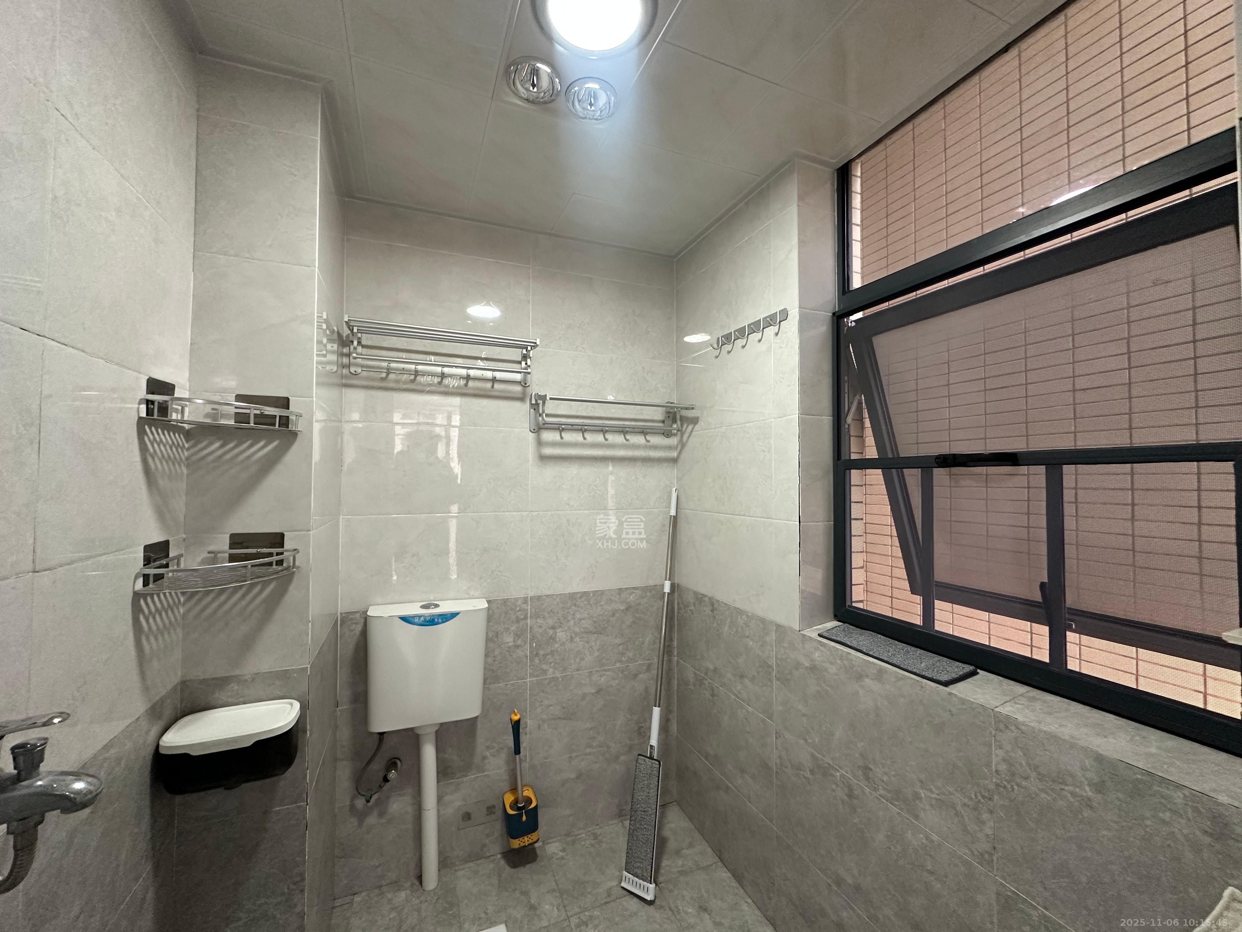 长盛岚庭  1室1厅1卫    1700.0元/月室内图