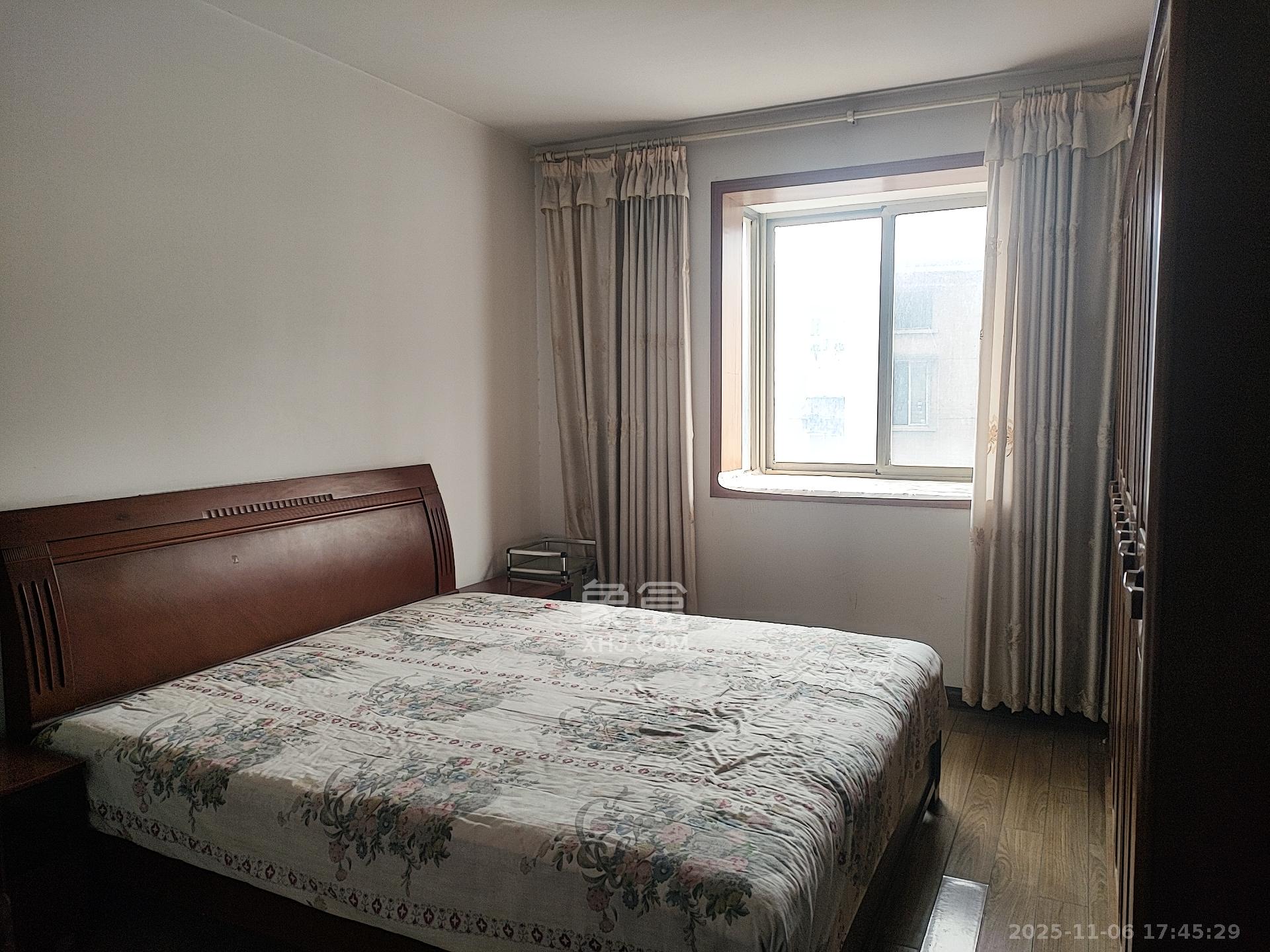 裕南大厦 3室2厅2卫 2700.0元/月 裕南大厦 3室2厅2卫 2700.0元/月室内图