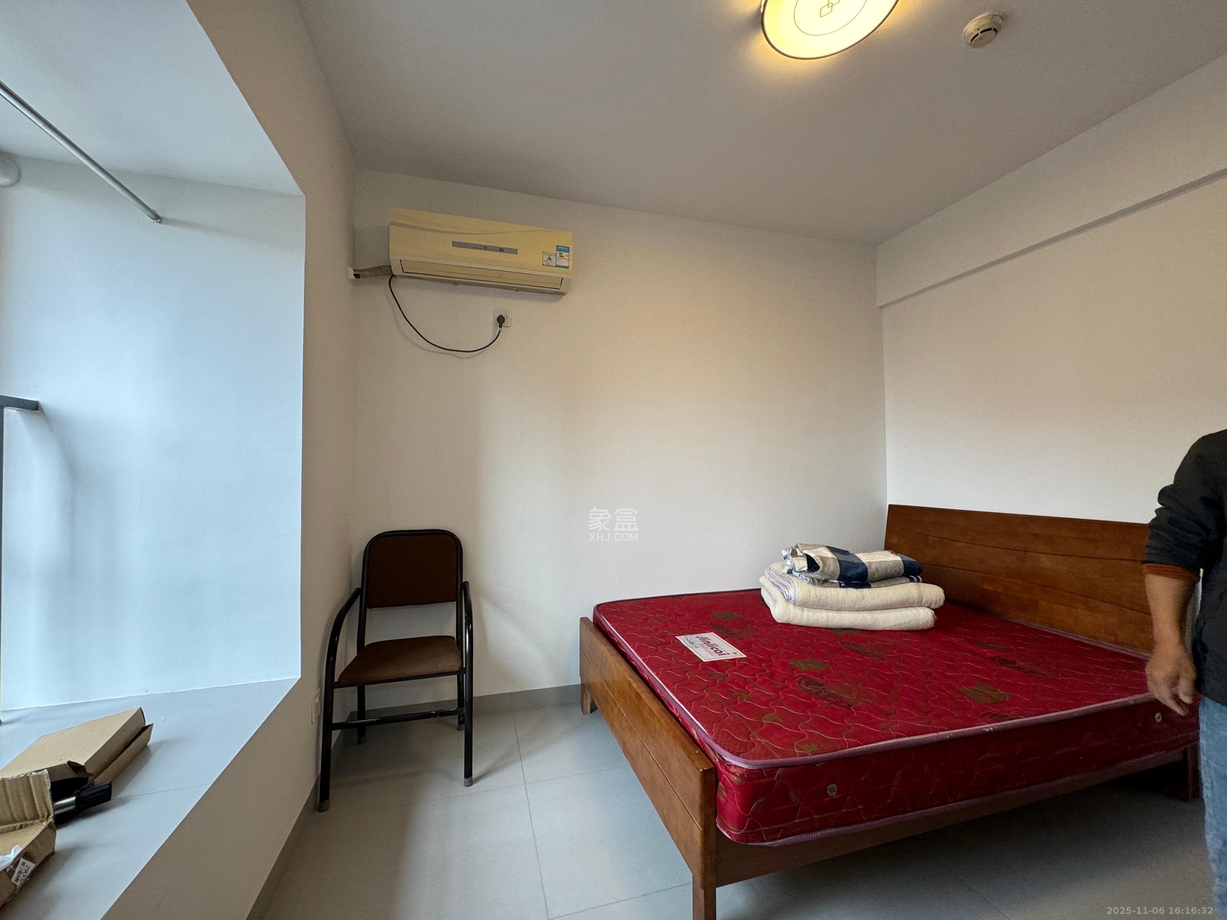 上海城小区 1室0厅0卫 1600.0元/月 上海城小区 1室0厅0卫 1600.0元/月室内图