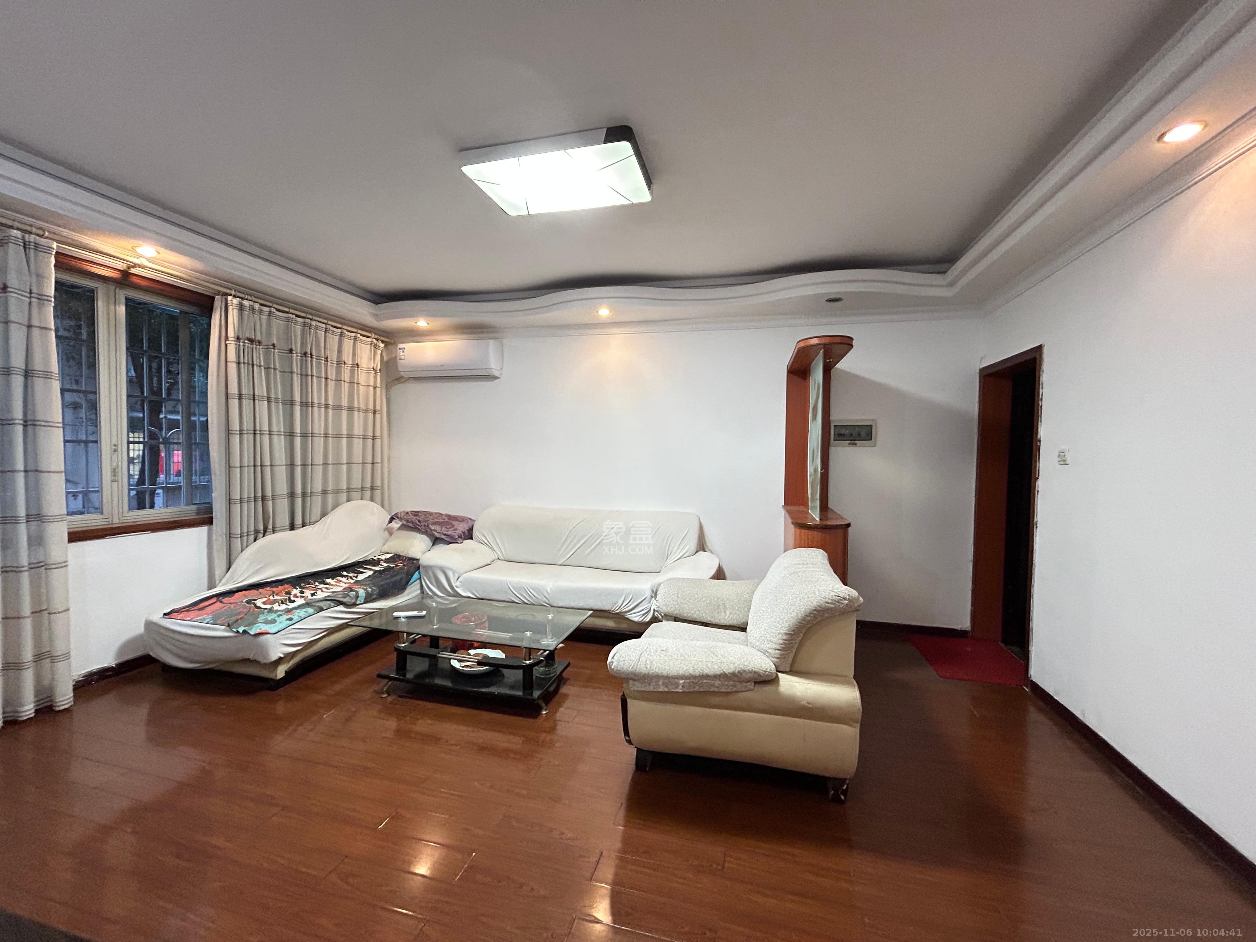 长探家园 2室2厅1卫 2200.0元/月 长探家园 2室2厅1卫 2200.0元/月室内图