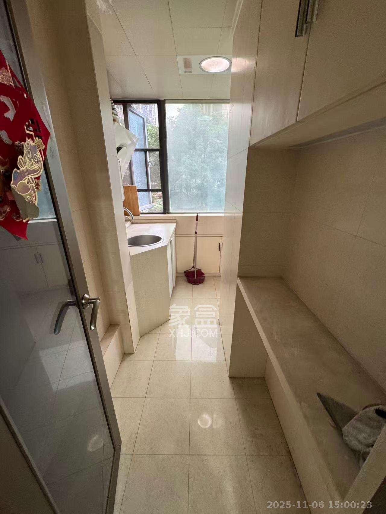 万博汇 1室1厅1卫 1700.0元/月 万博汇 1室1厅1卫 1700.0元/月室内图