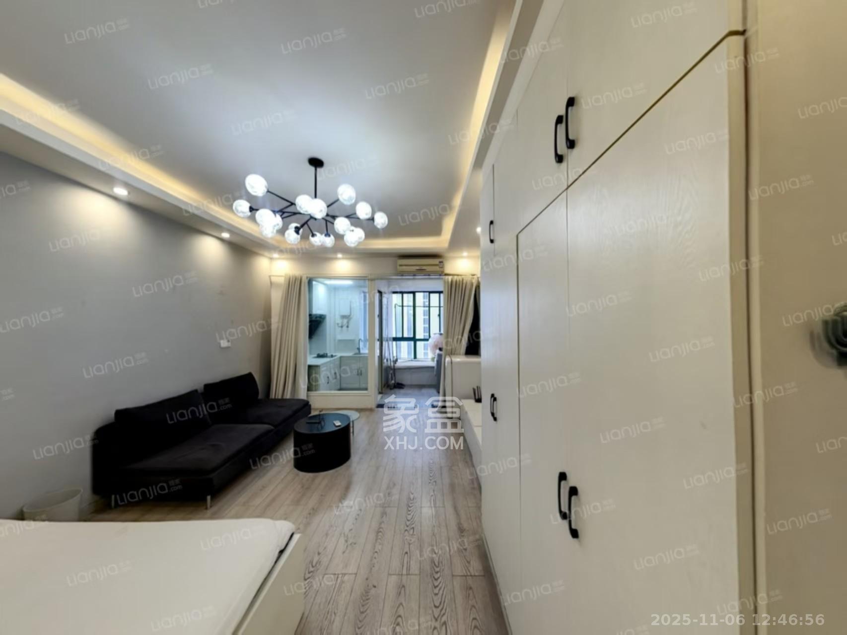 明城公寓  1室1厅1卫    1400.0元/月室内图