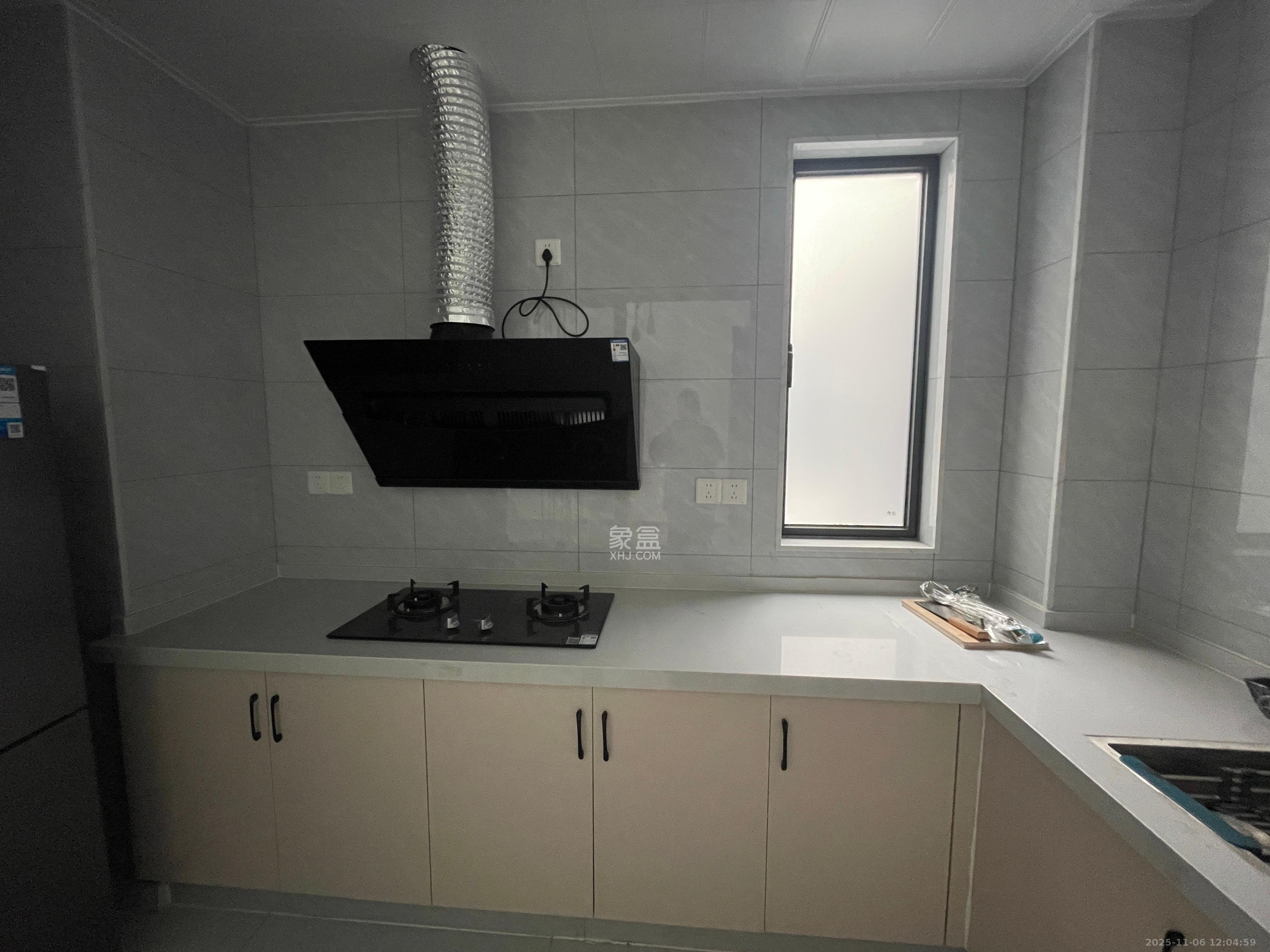 旭日嘉苑  1室0厅0卫    2300.0元/月室内图