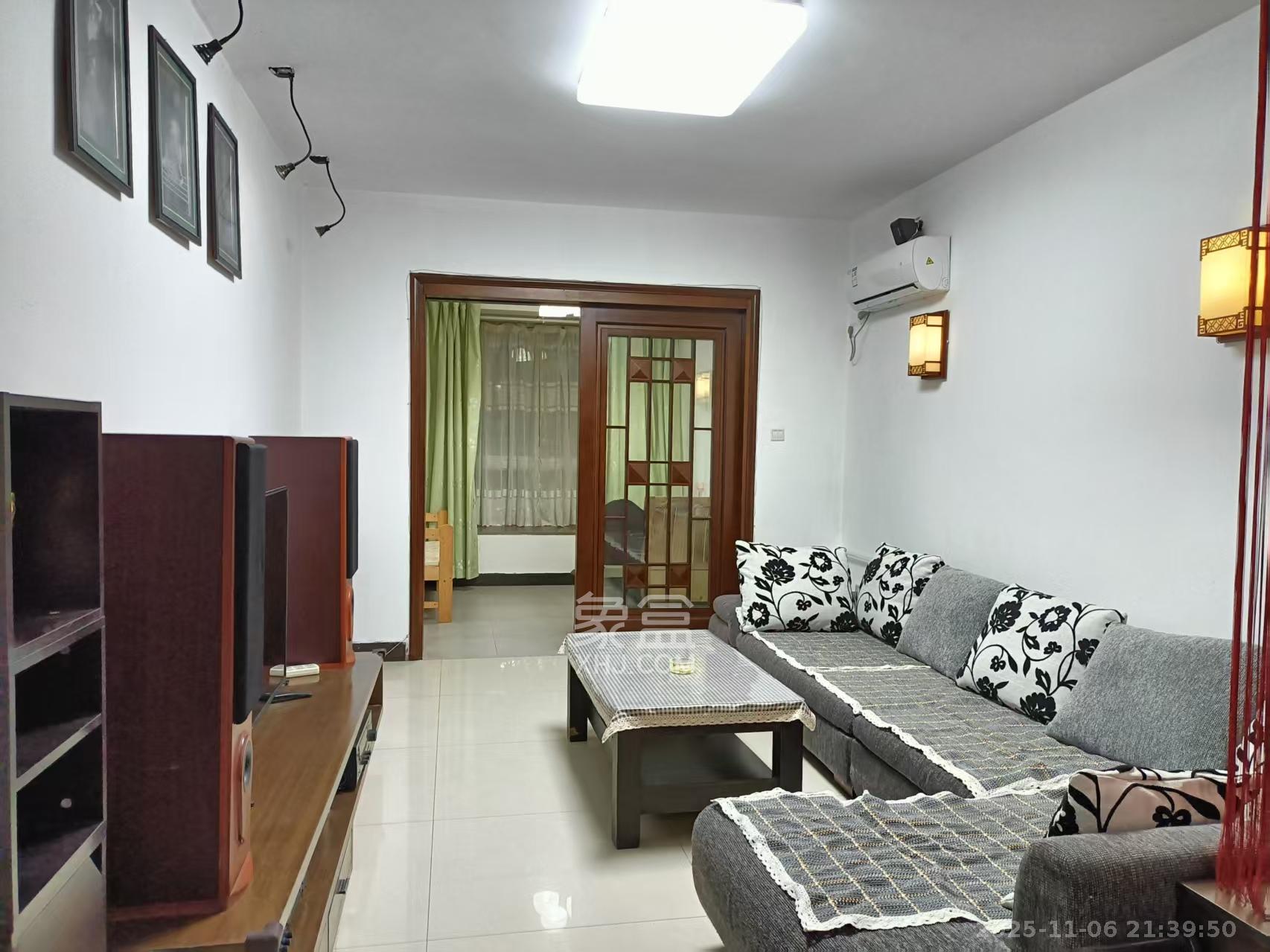 省政府机关二院 3室1厅1卫 3900.0元/月 省政府机关二院 3室1厅1卫 3900.0元/月室内图