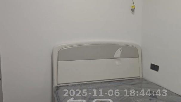 山水梅溪雅郡  3室2厅1卫    3000.0元/月室内图