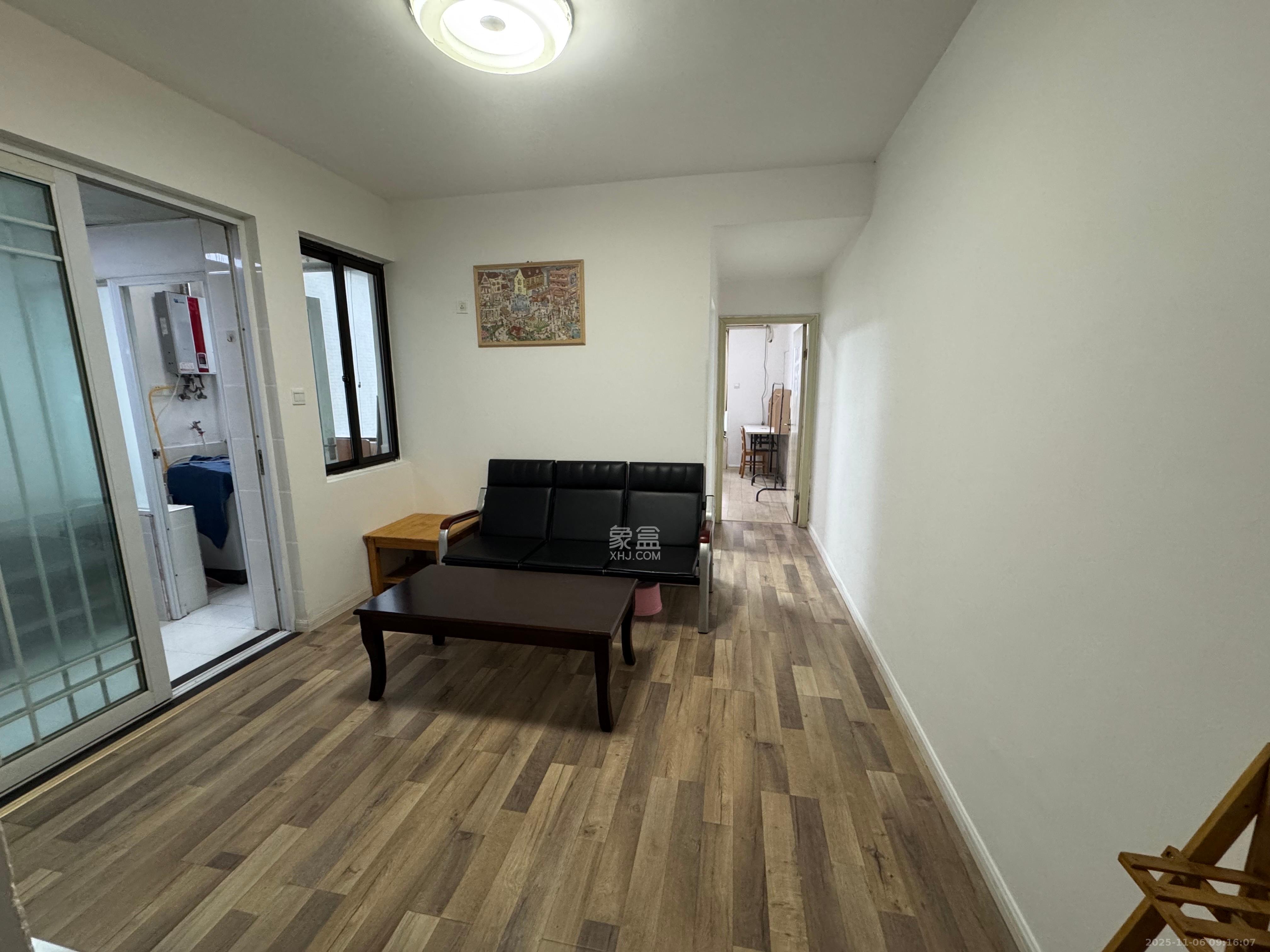 上东辛顿公寓  1室1厅1卫    1500.0元/月