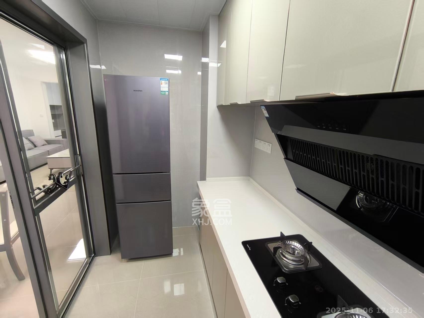 桥头家园二期（桥头家苑二期）  3室2厅2卫    2100.0元/月室内图