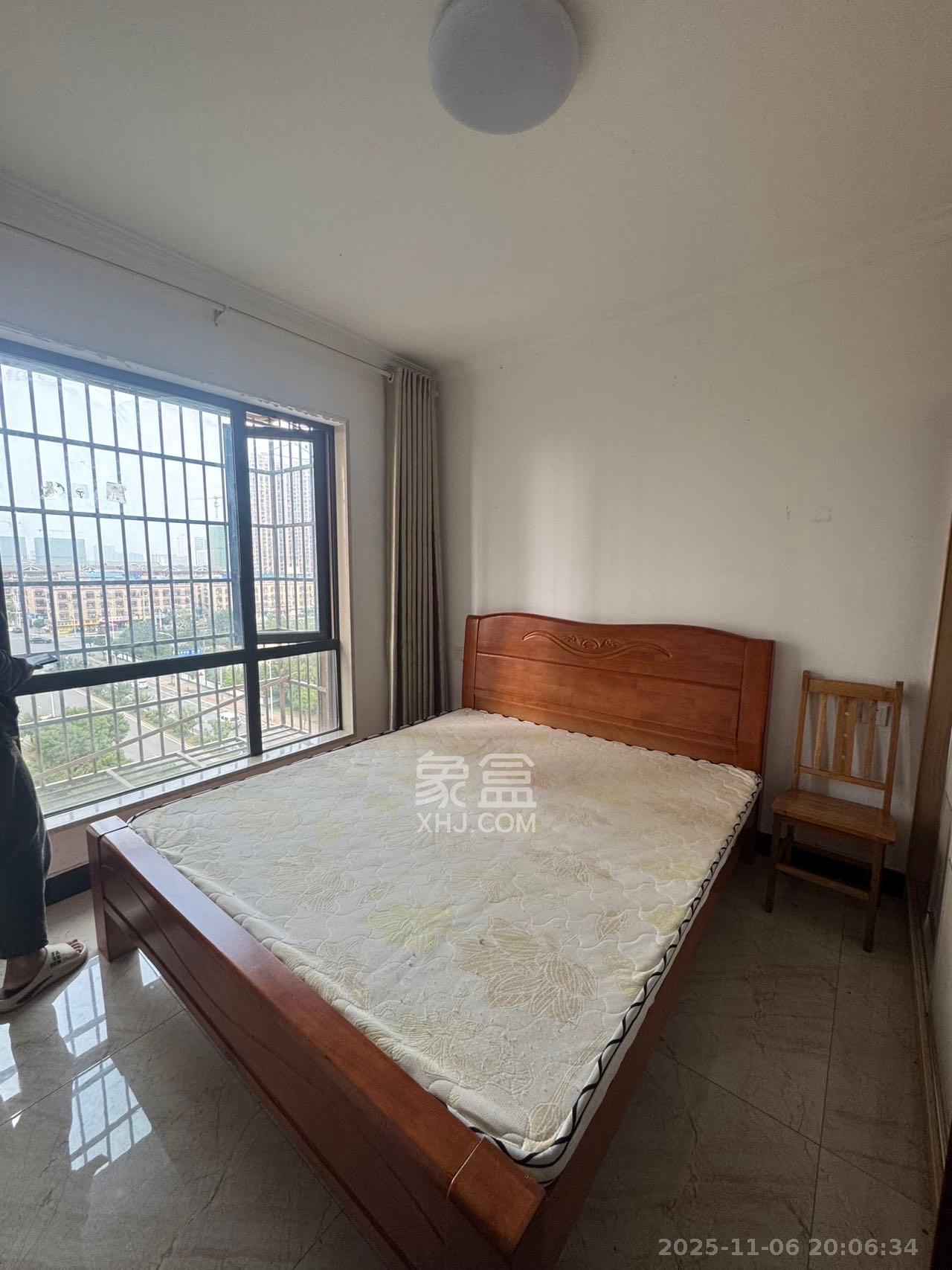 东宜兰园 1室1厅1卫 1200.0元/月 东宜兰园 1室1厅1卫 1200.0元/月室内图