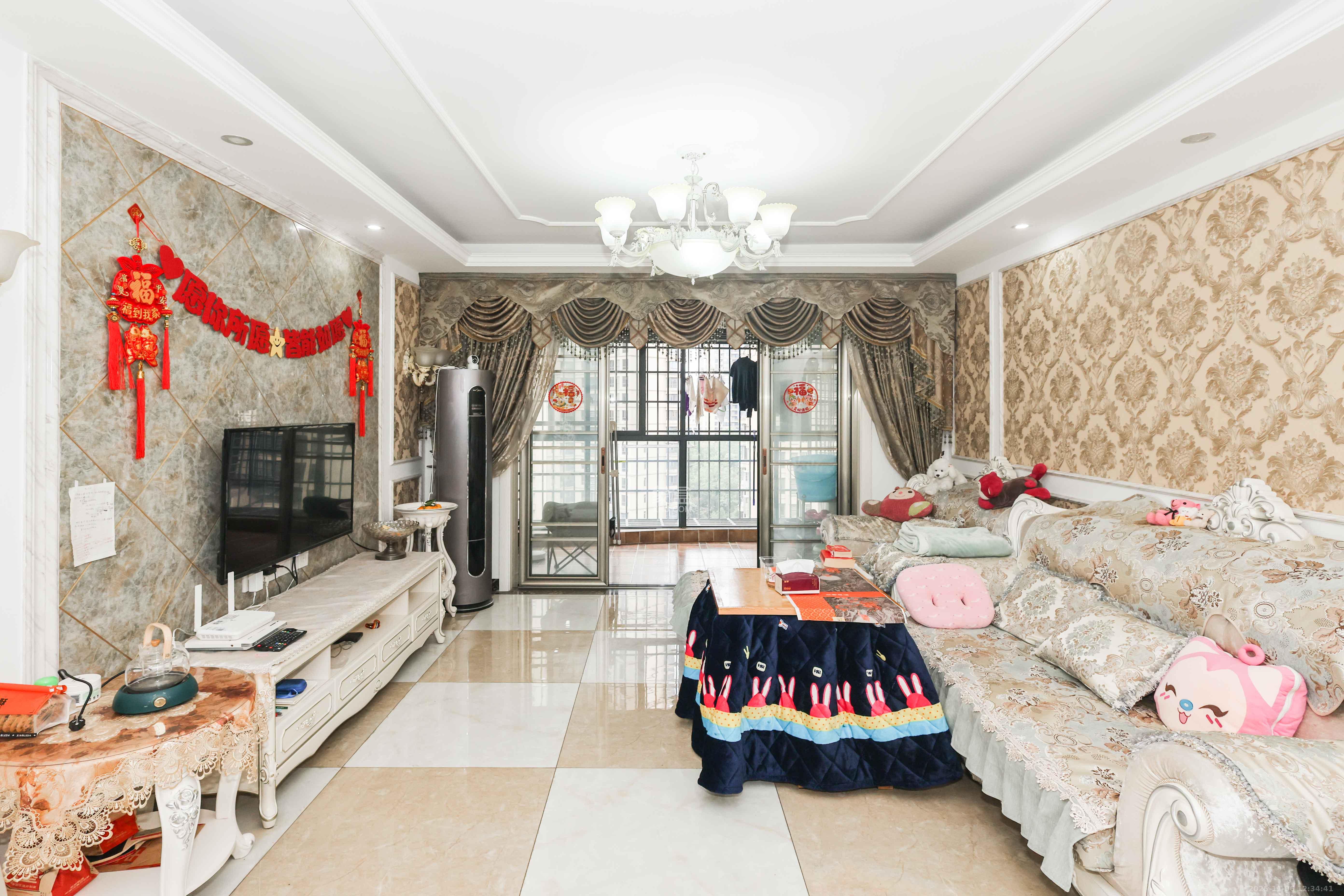 保利麓谷林语C区  4室2厅1卫    123.0万