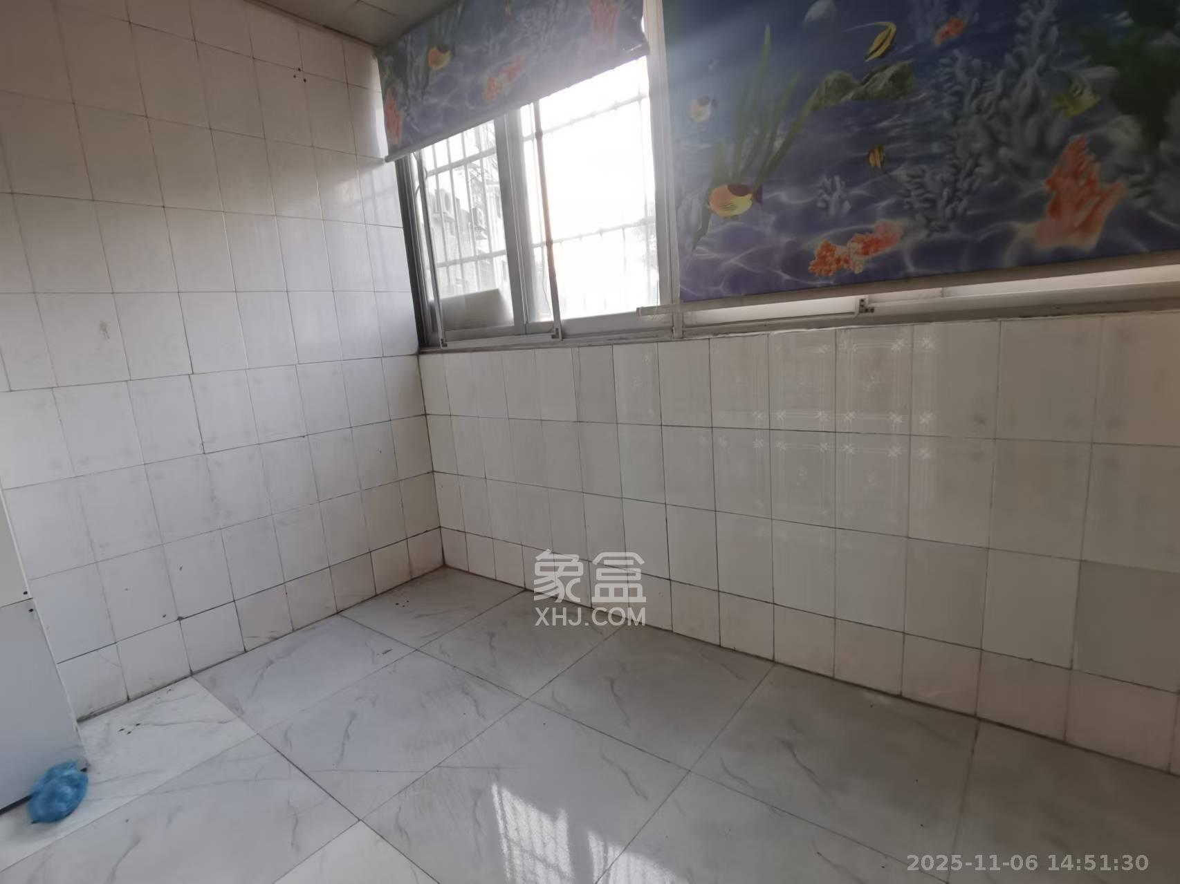 华欣公寓  2室2厅1卫    1500.0元/月室内图