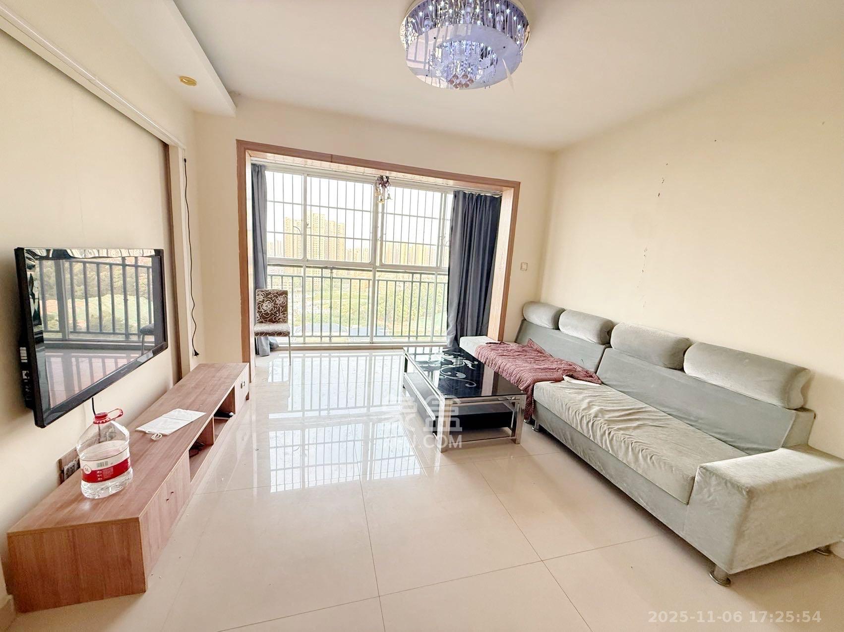 学府华庭 2室2厅1卫 1500.0元/月 学府华庭 2室2厅1卫 1500.0元/月室内图