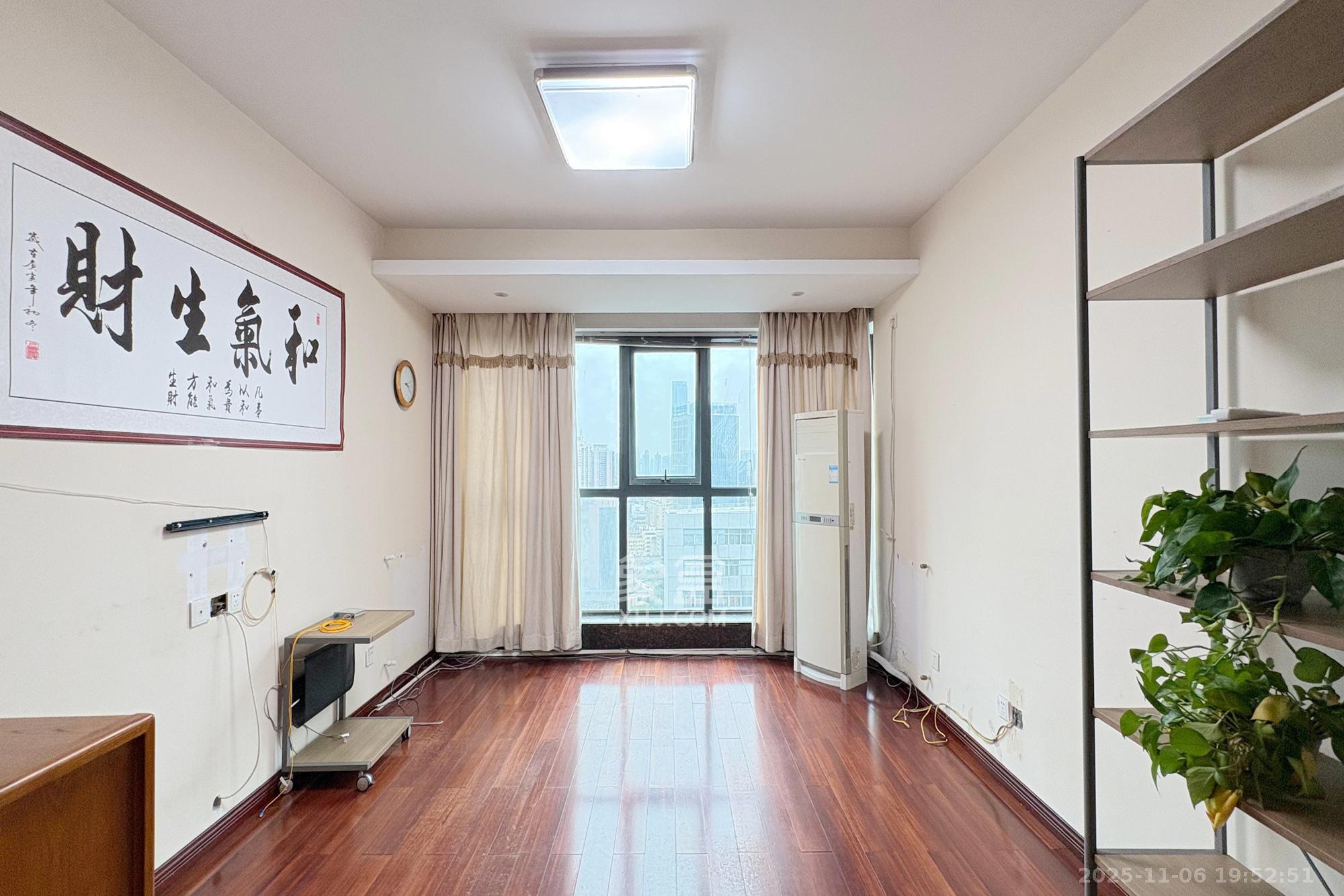 中天广场  3室2厅1卫    116.0万