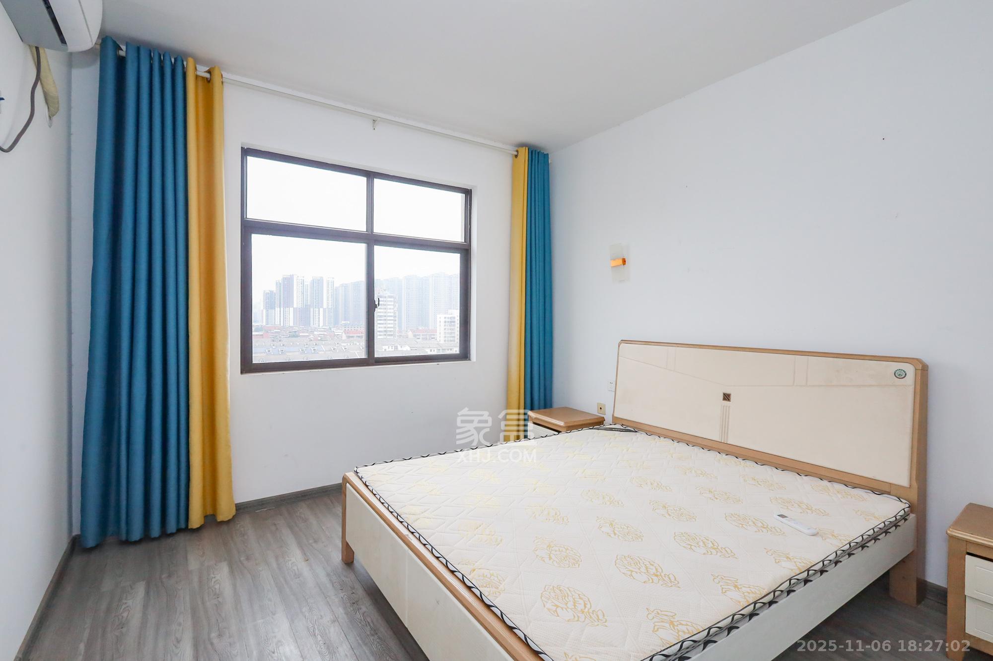 阳光丽城一期 4室2厅1卫 150.0万 阳光丽城一期 4室2厅1卫 150.0万卧室