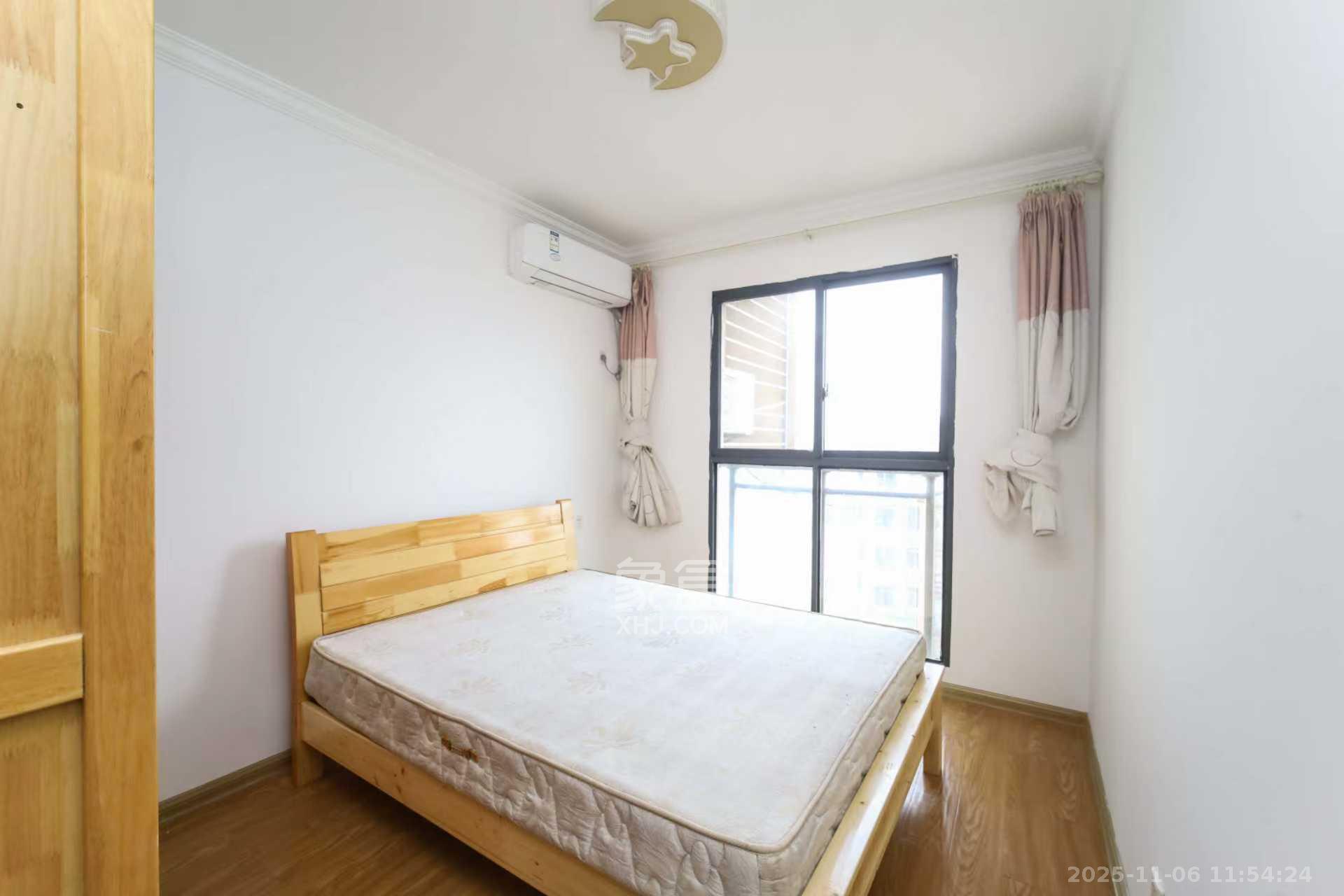 江河东澜湾  3室2厅1卫    2800.0元/月室内图