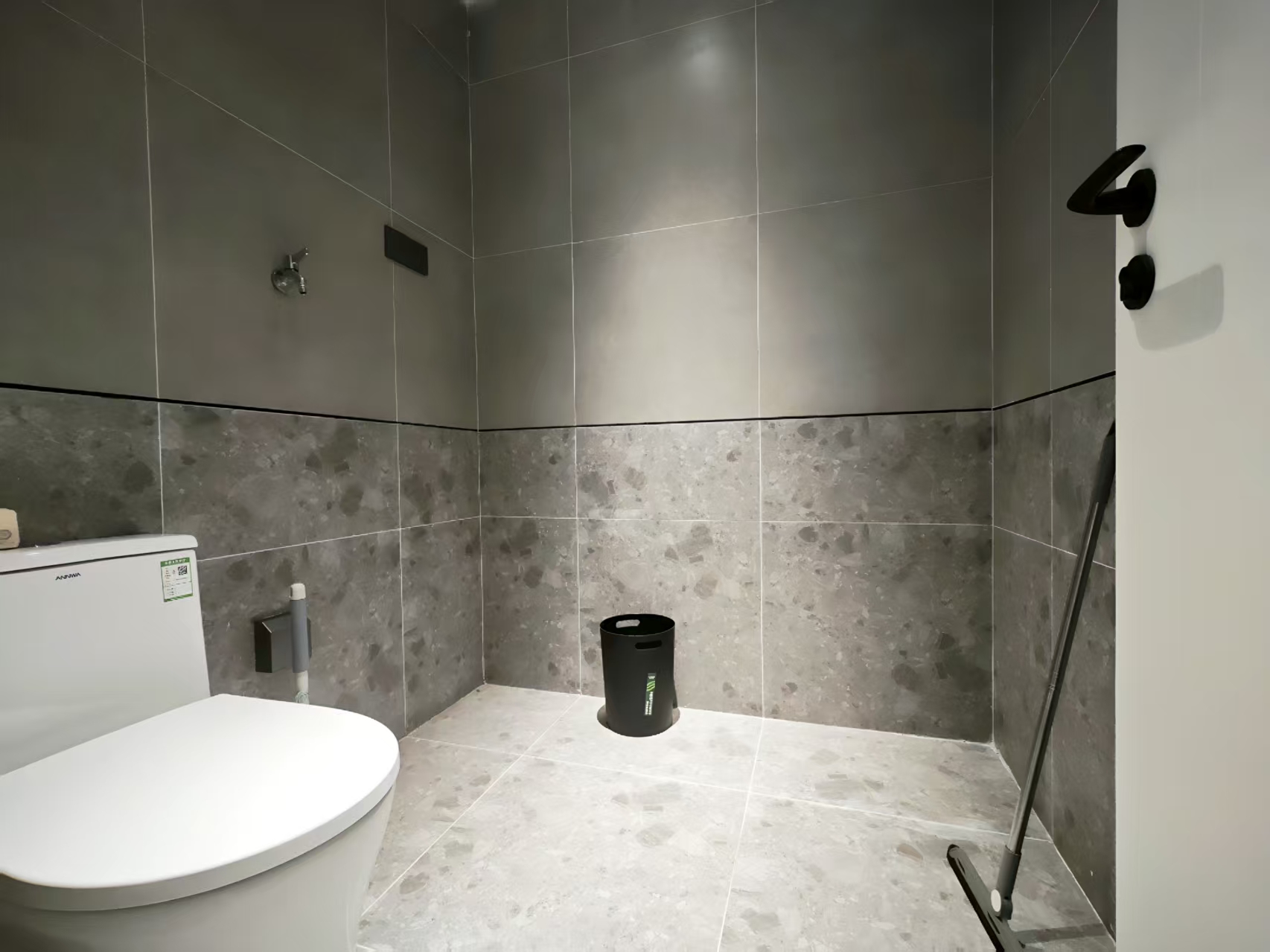 海航豪庭南苑 2室2厅2卫 4000.0元/月 海航豪庭南苑 2室2厅2卫 4000.0元/月室内图