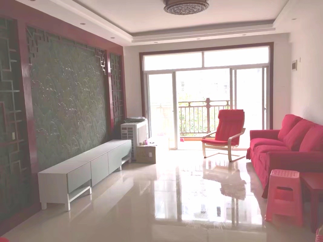 天上人间 3室1厅2卫 3300.0元/月 天上人间 3室1厅2卫 3300.0元/月室内图