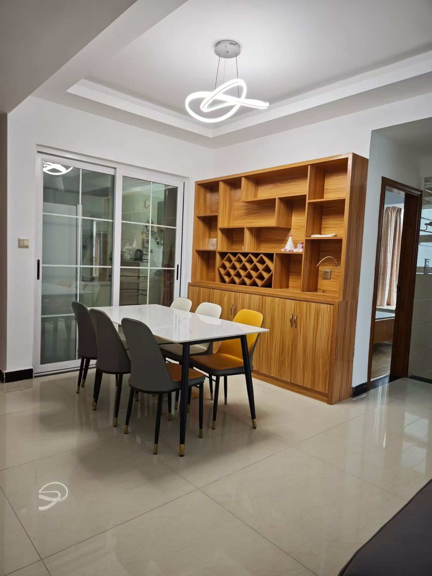 高盛澧园一二期  2室1厅1卫    1600.0元/月室内图