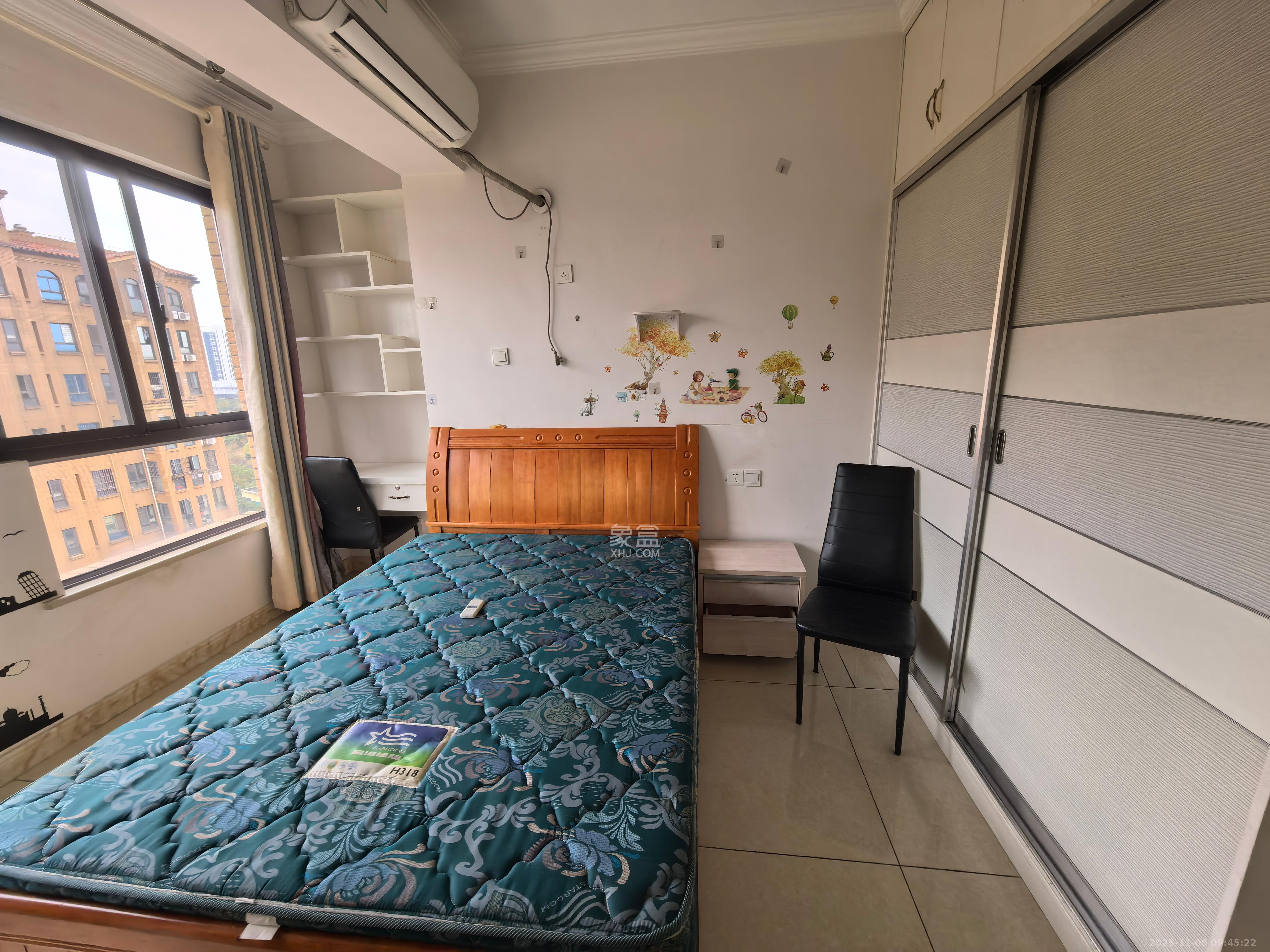 中信凯旋蓝岸(中信新城三期) 2室1厅1卫 1600.0元/月 中信凯旋蓝岸(中信新城三期) 2室1厅1卫 1600.0元/月室内图