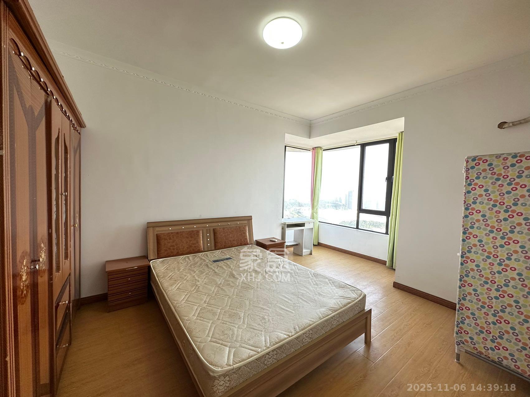 保利麓谷林语F区 3室2厅1卫 2500.0元/月 保利麓谷林语F区 3室2厅1卫 2500.0元/月室内图