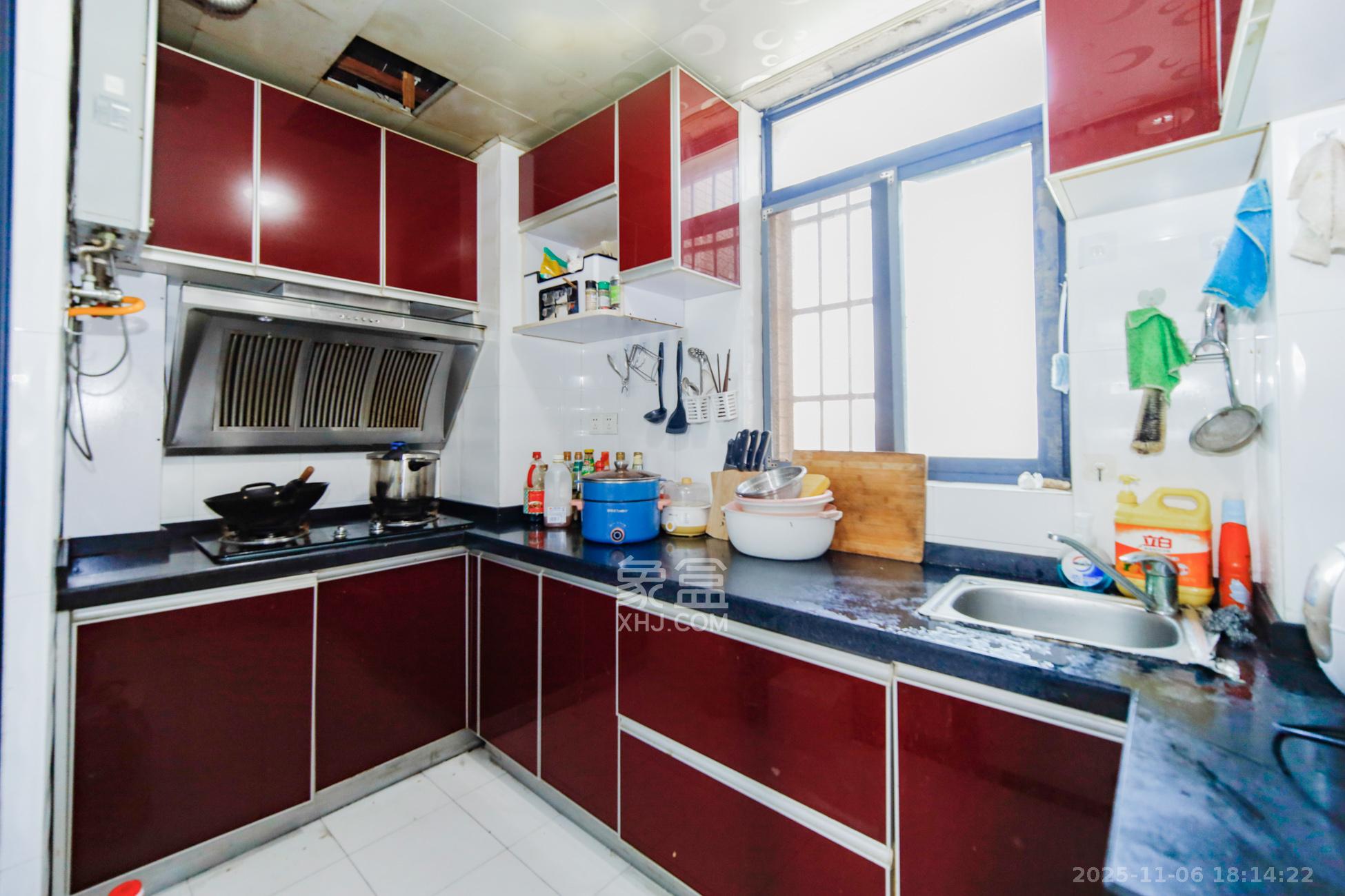 加加大街(华景苑) 2室2厅1卫 54.0万 加加大街(华景苑) 2室2厅1卫 54.0万厨房