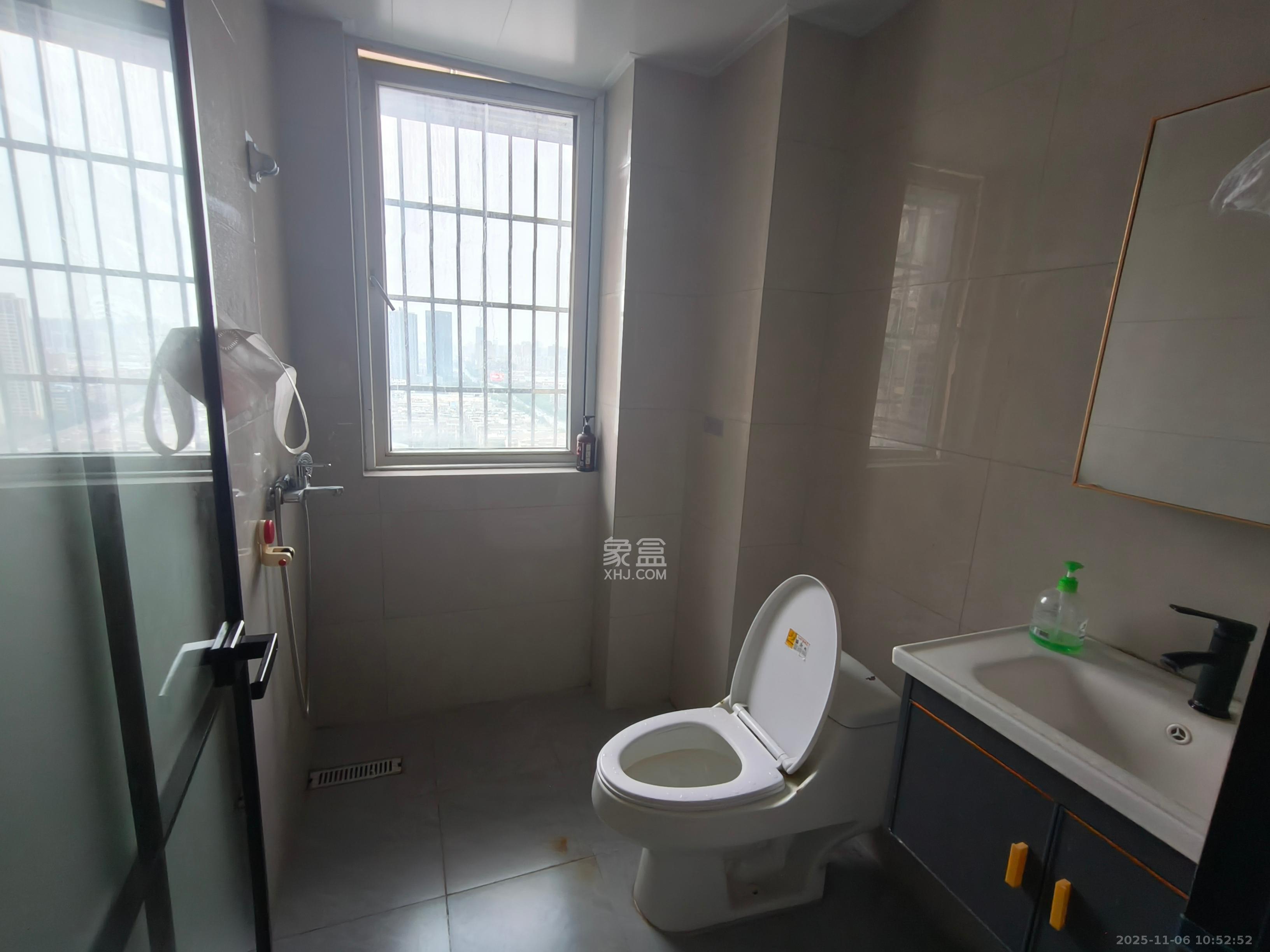 惠民景园(惠民锦园) 2室2厅1卫 1700.0元/月 惠民景园(惠民锦园) 2室2厅1卫 1700.0元/月室内图