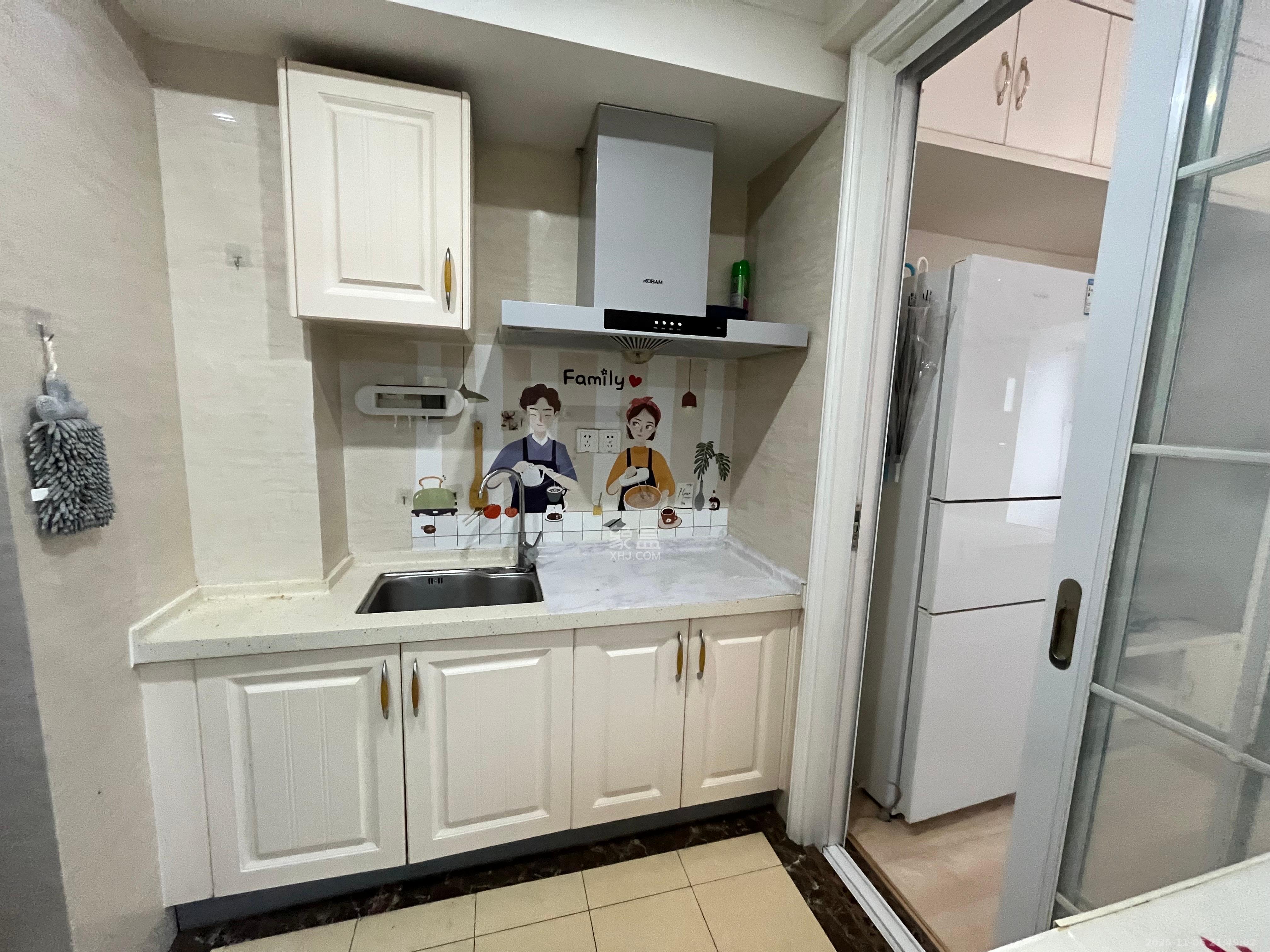 五江天街北区  1室1厅1卫    1600.0元/月室内图